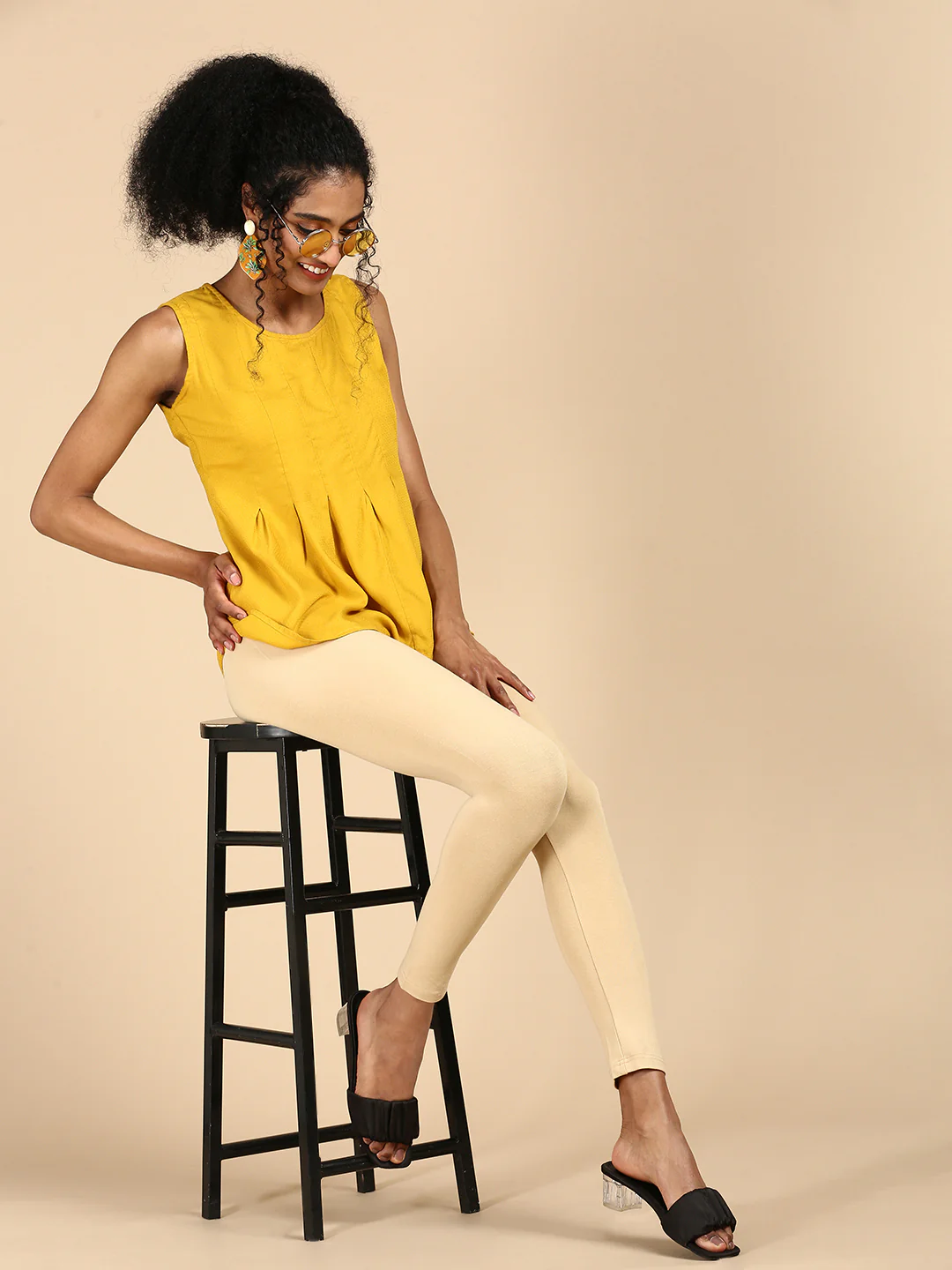 Women Beige Casual Leggings - Image 5