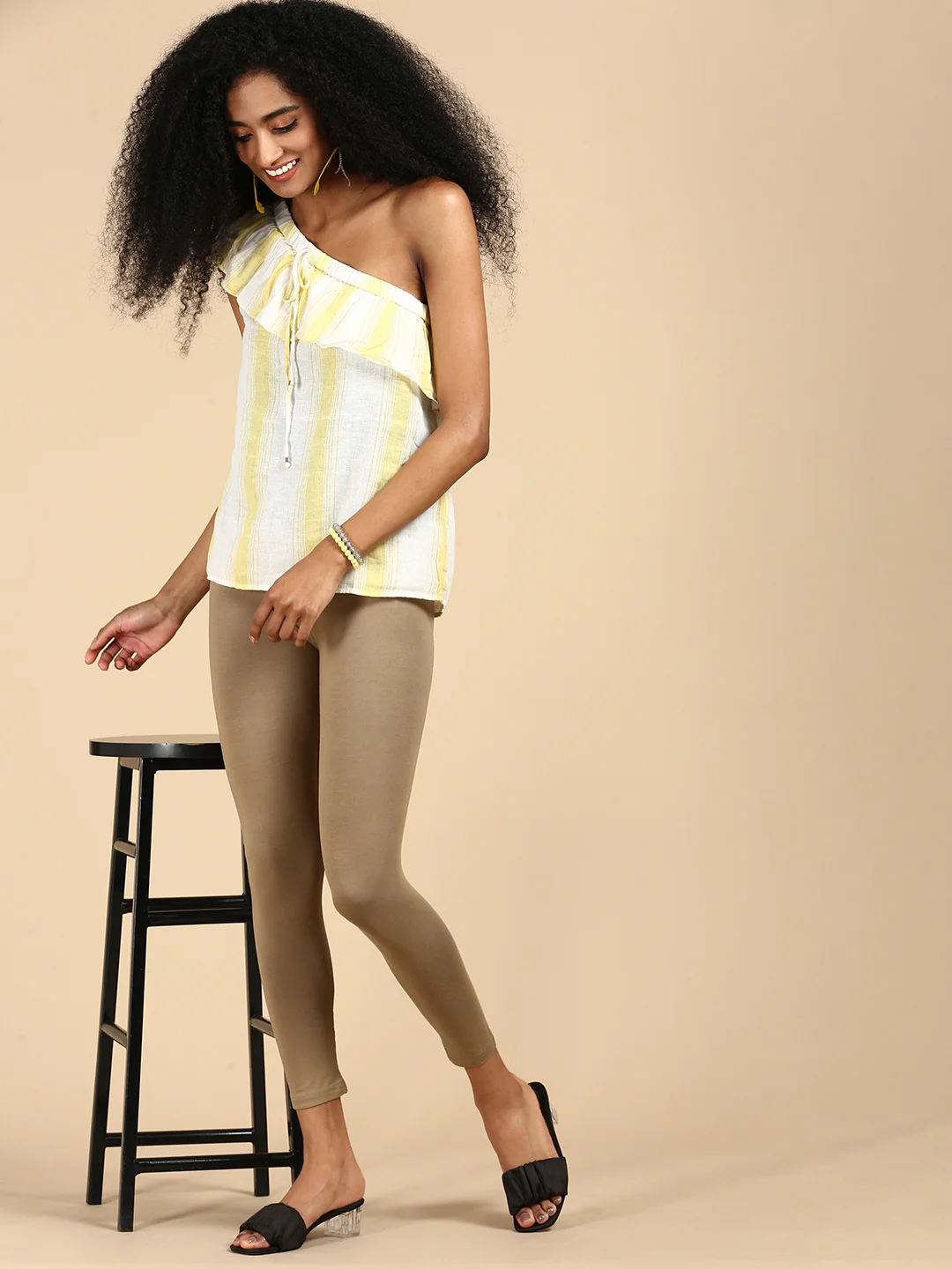 Women Beige Casual Leggings - Image 5