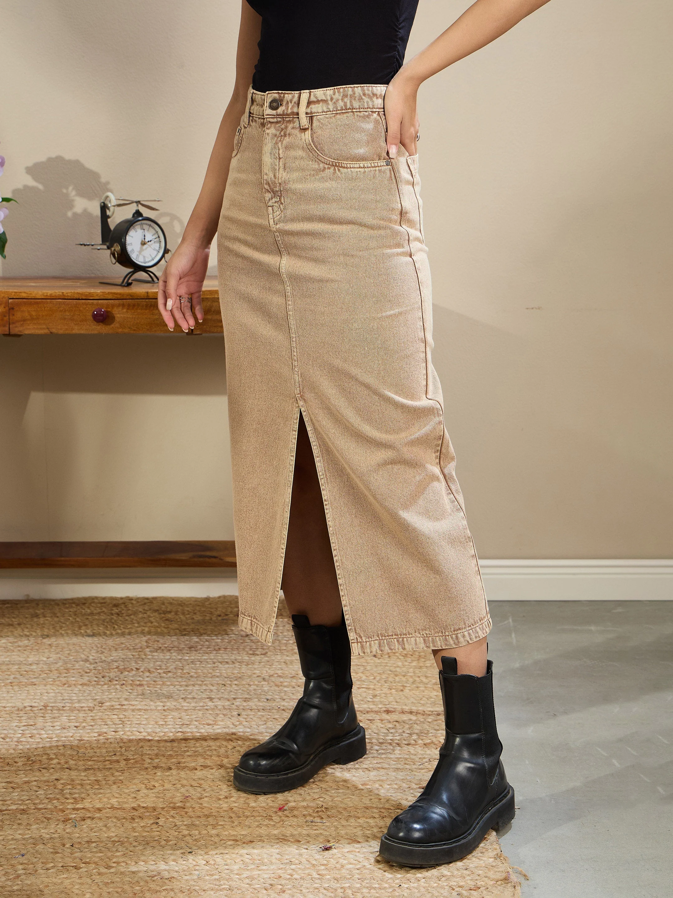 Women Beige Front Slit Midi Skirt - Image 4