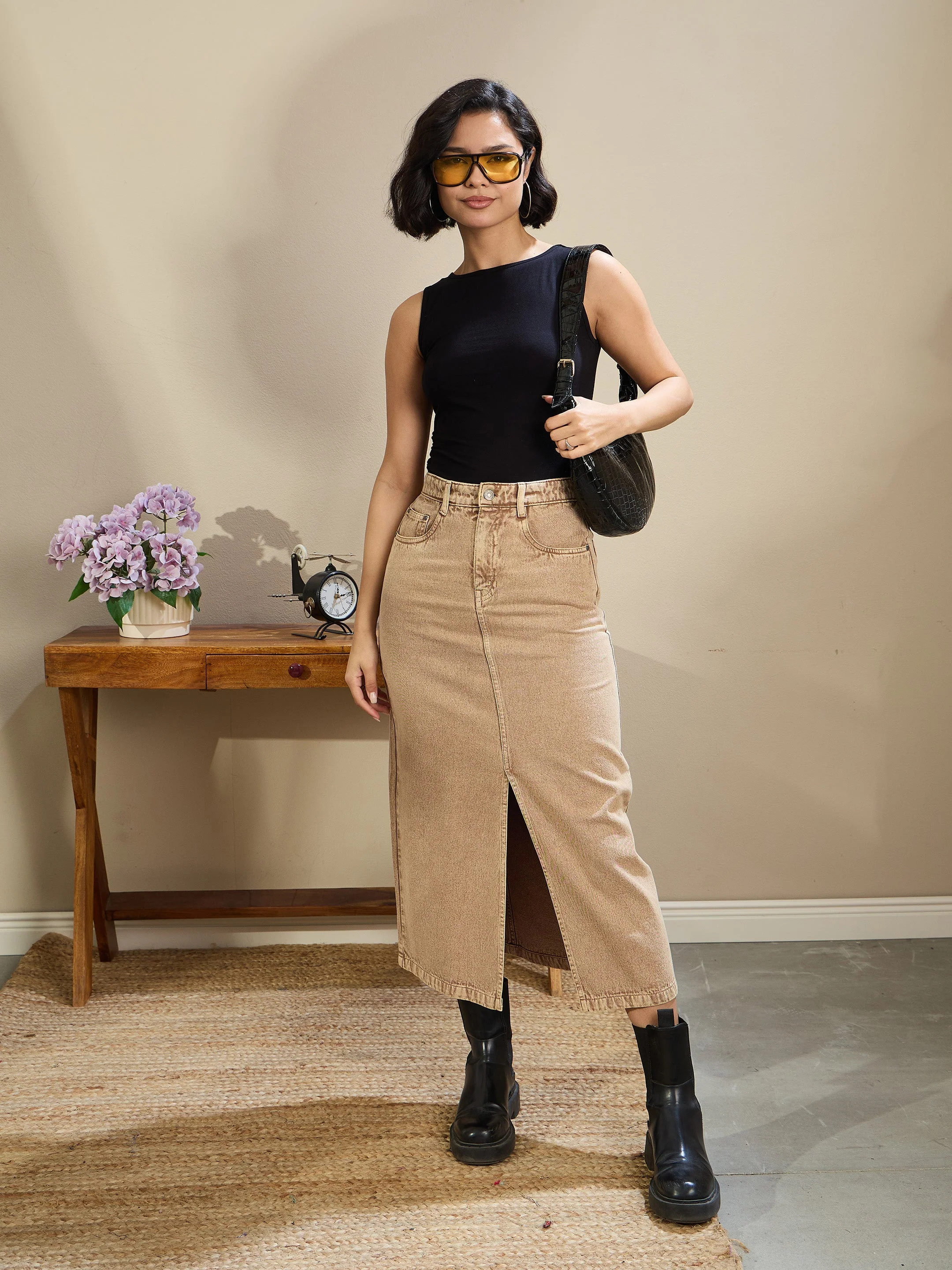 Women Beige Front Slit Midi Skirt - Image 6