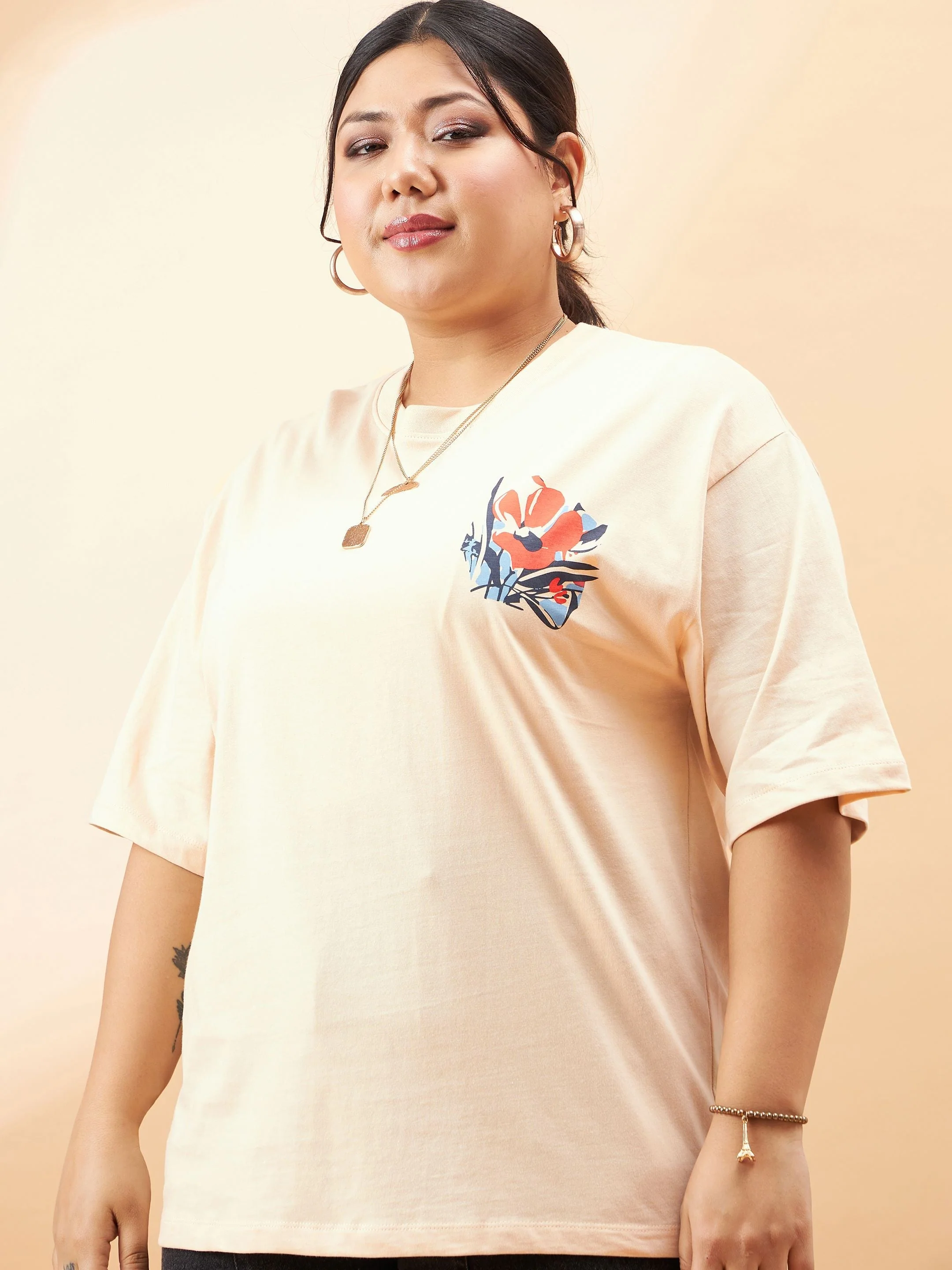Women Beige Graphic Floral Printed T-Shirt - Image 4