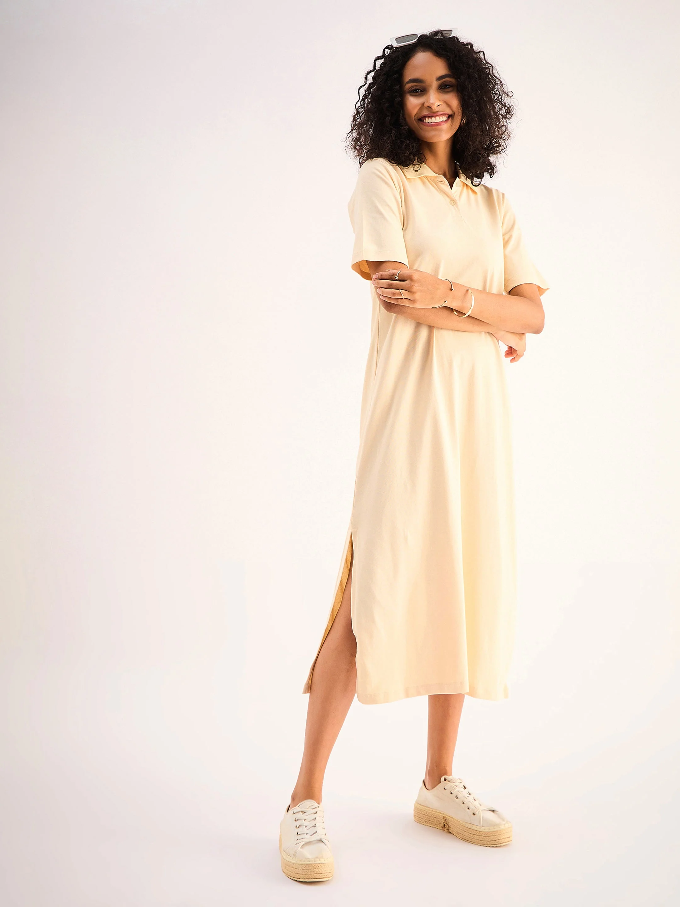 Women Beige Oversized Collar T-Shirt Dress - Image 4