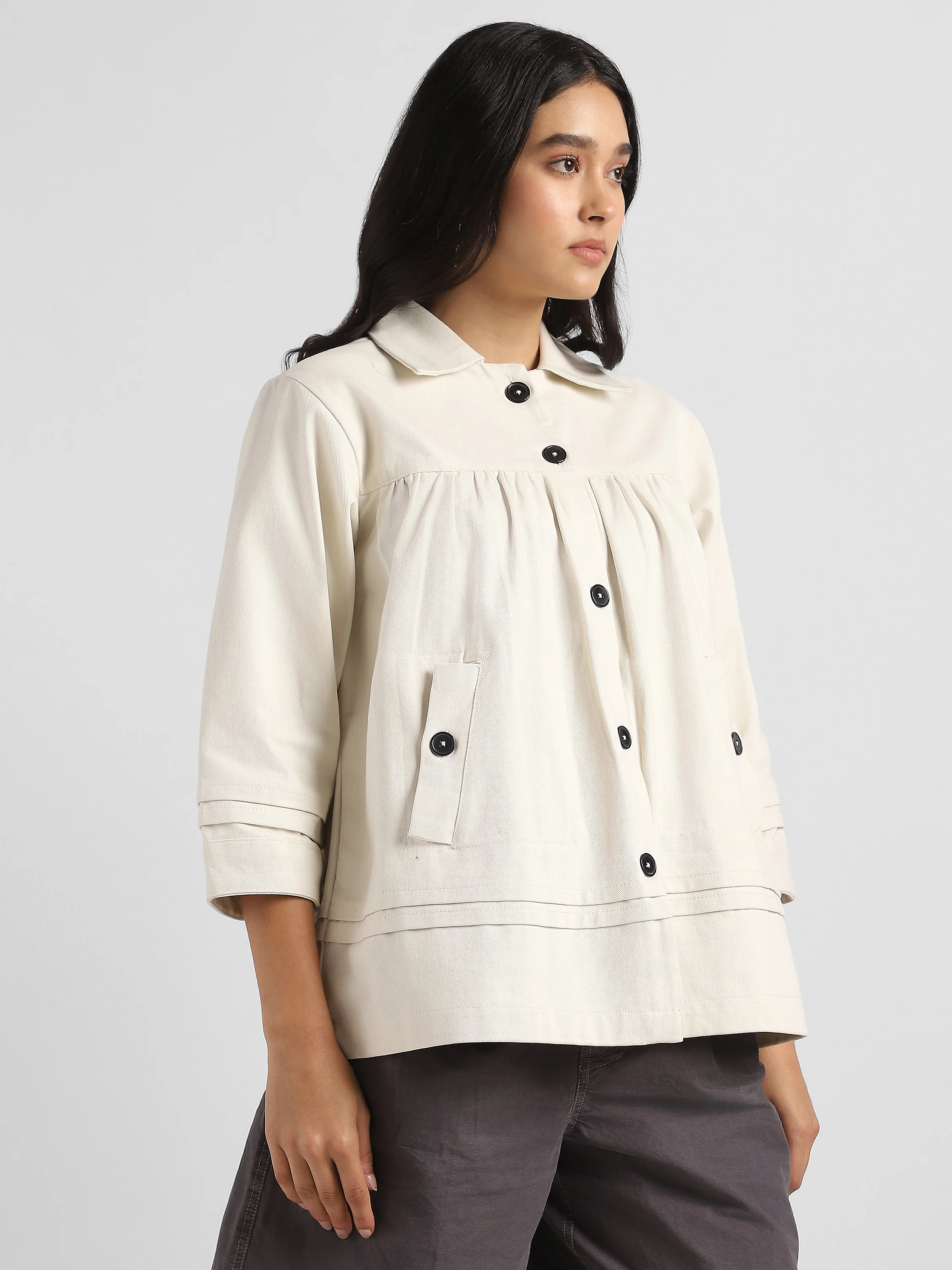 Women Beige Pleated Relaxed Jacket - Image 5