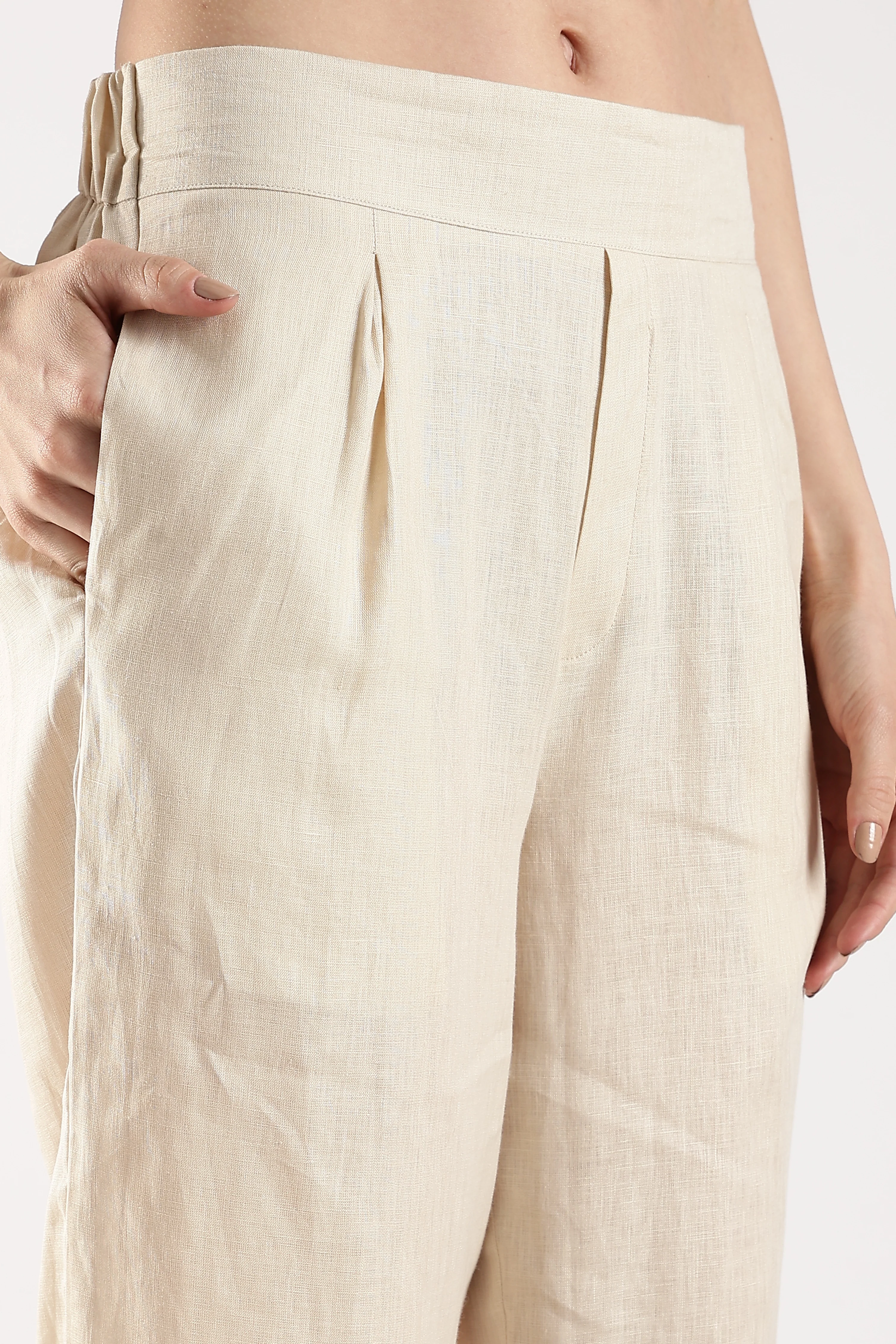 Women Beige Pure Linen Trousers - Image 3