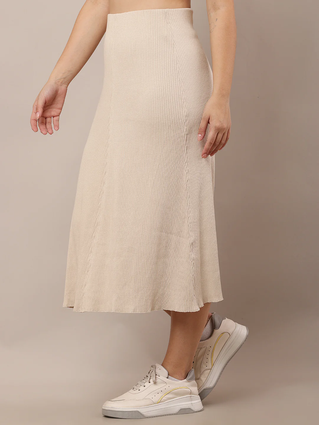Women Beige Ribbed-Knit A-Line Skirt - Image 2