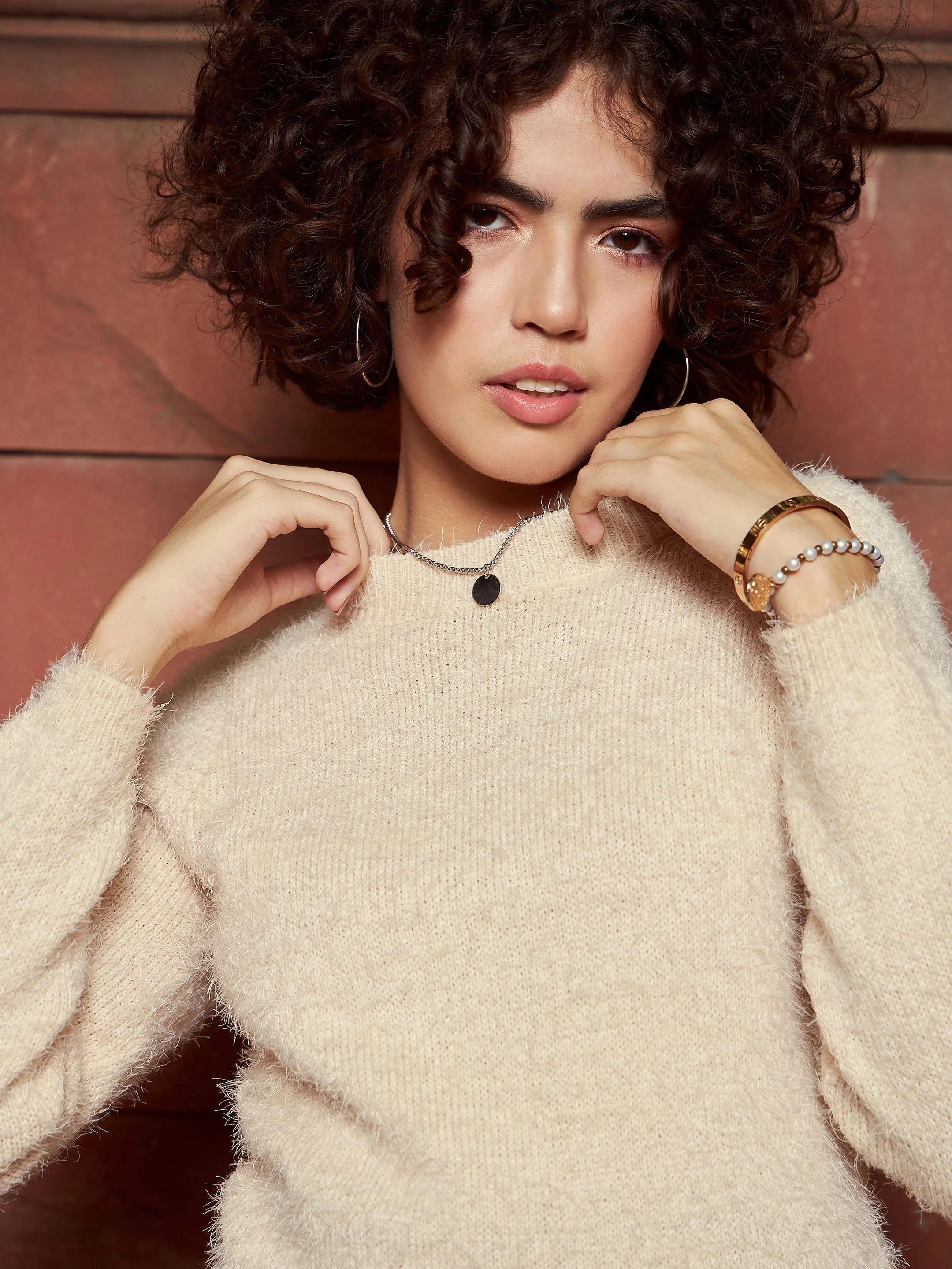 Women Beige Round Neck Hairy Fur Pullover Sweater - Image 4