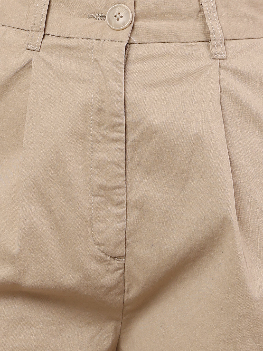 Women Beige Solid Shorts with Belt Loops - Image 5