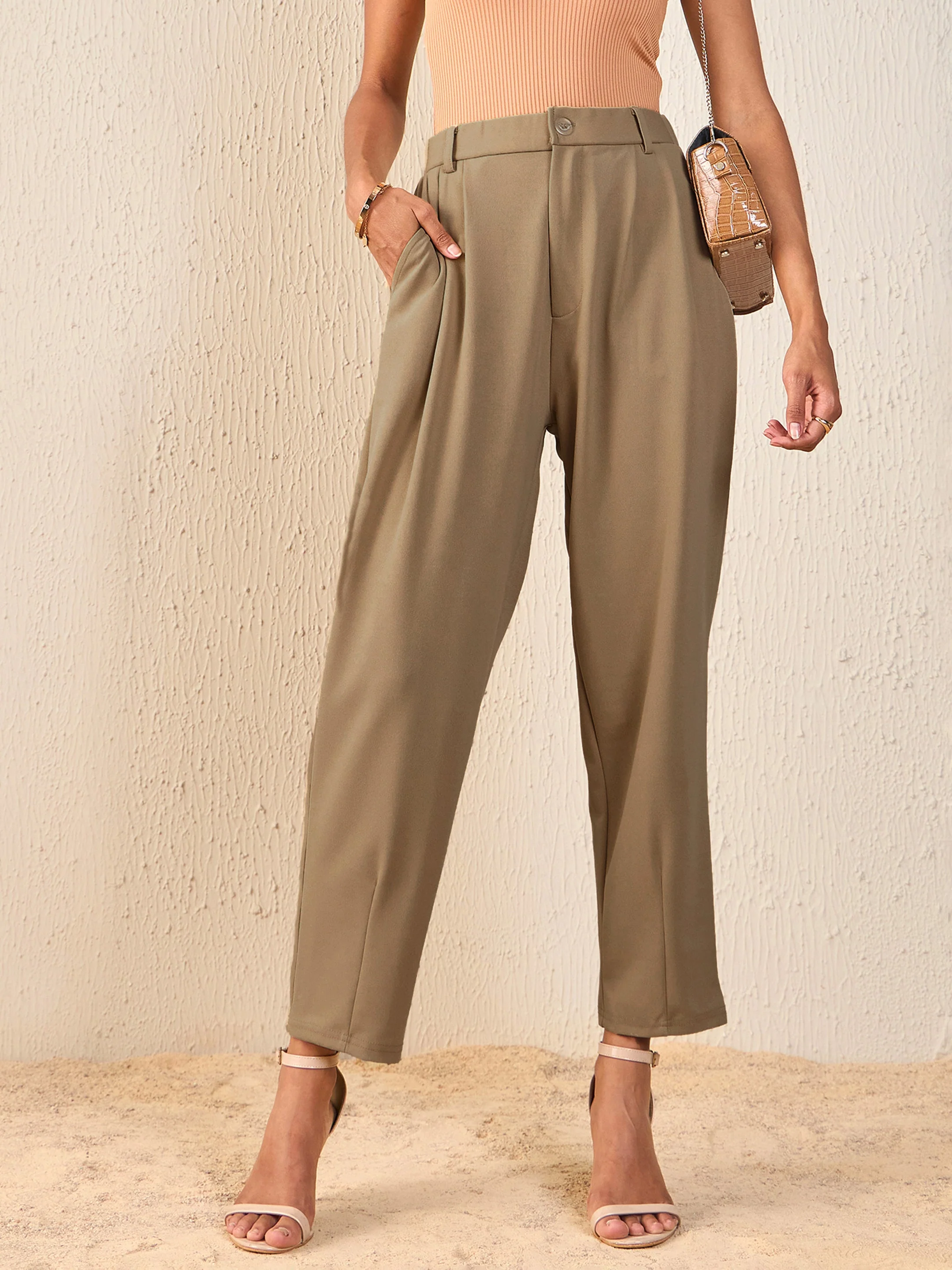Women Beige Tapered Pants - Image 5