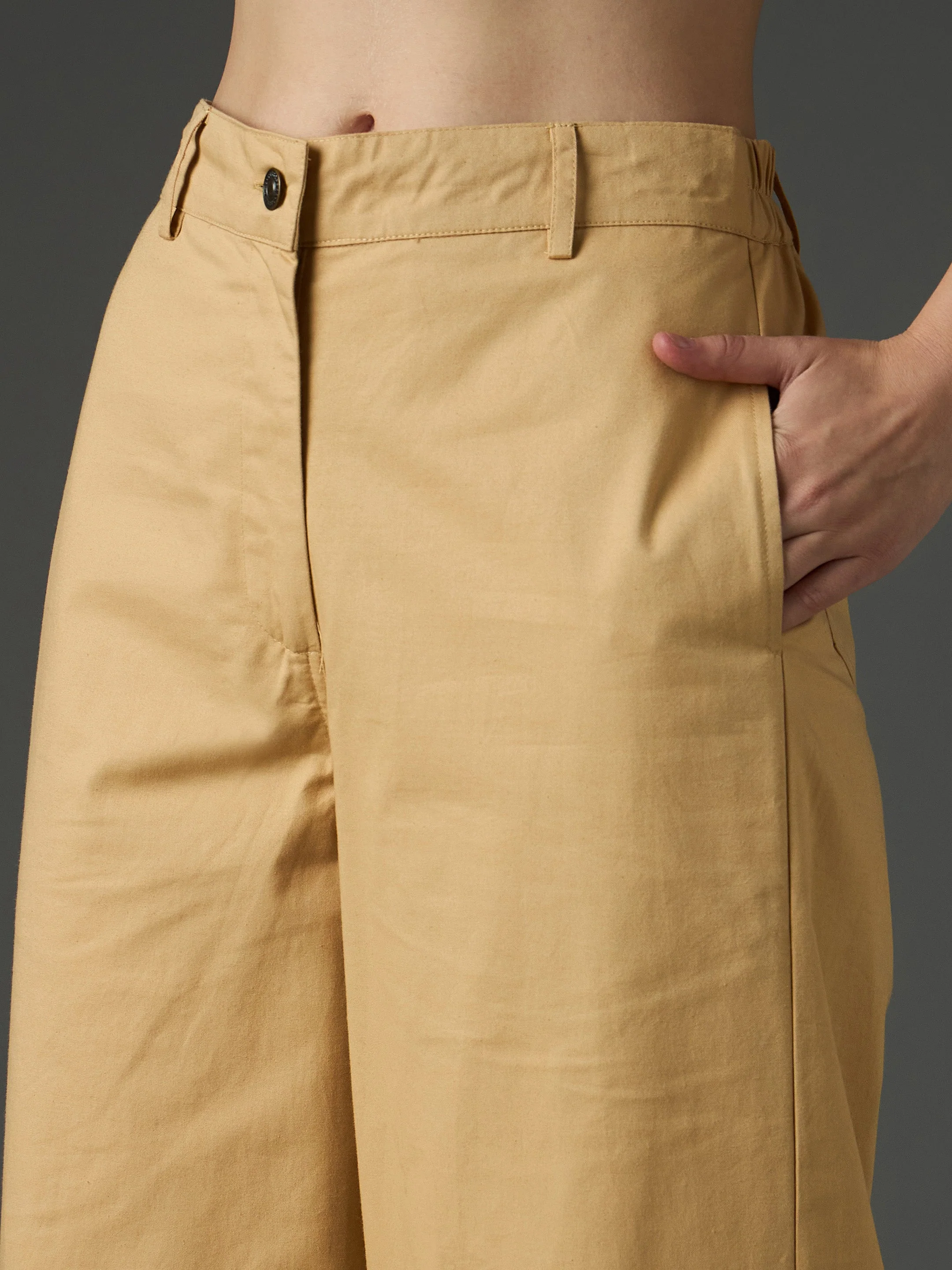 Women Beige Twill Flared Pants - Image 4