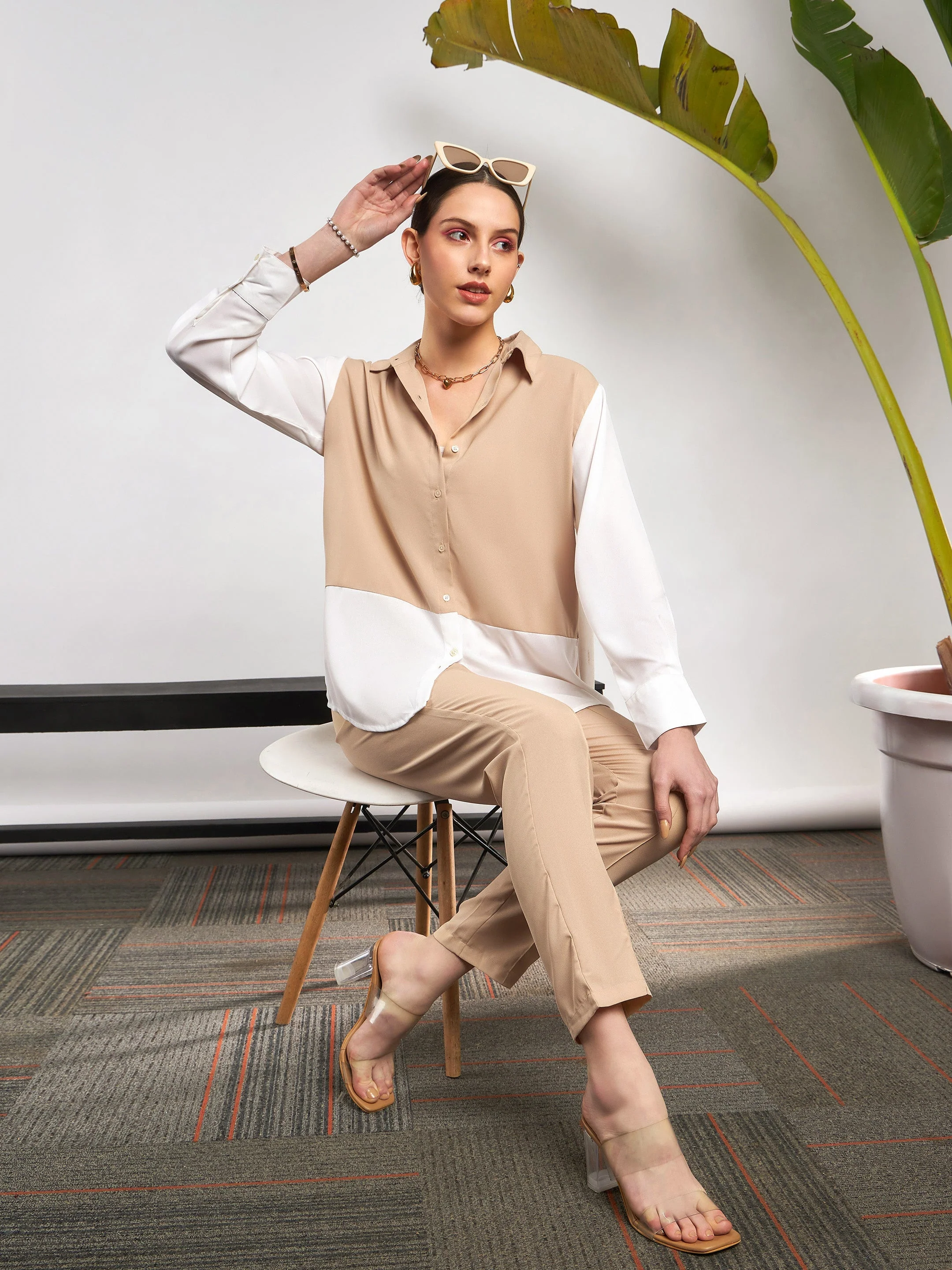 Women Beige & White ColorBlock Shirt With Darted Pants - Image 2