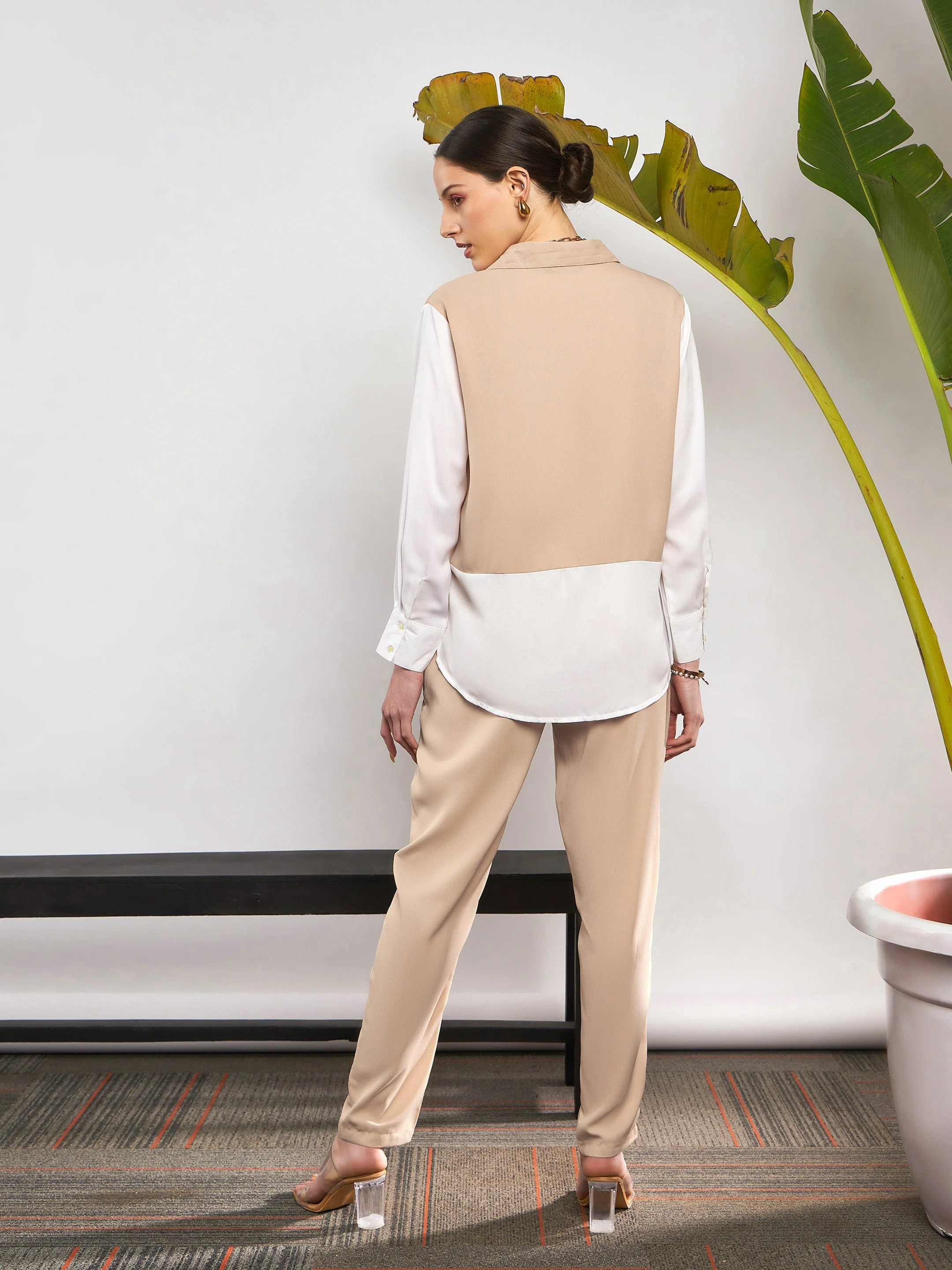 Women Beige & White ColorBlock Shirt With Darted Pants - Image 6