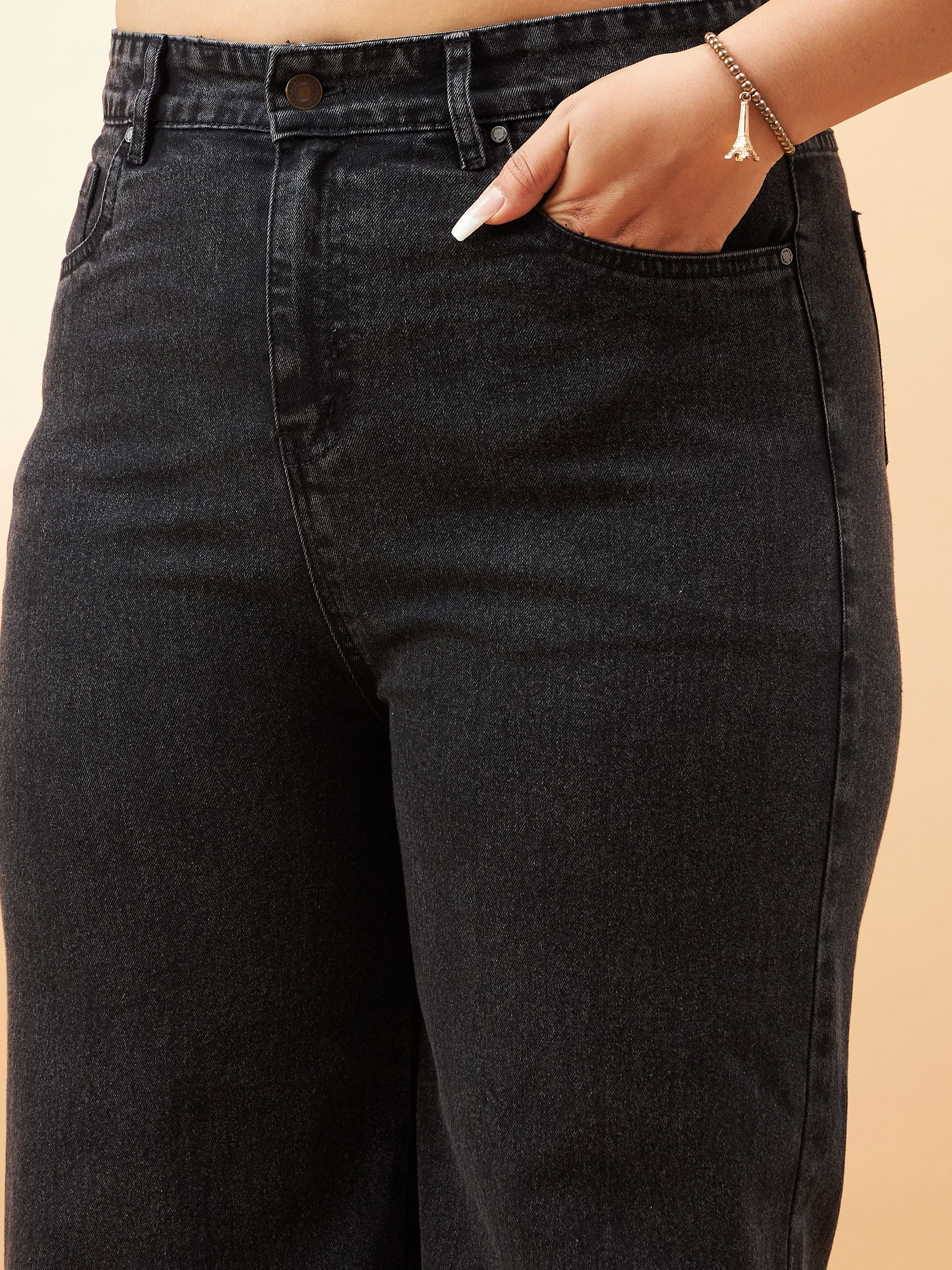 Women Black Acid Wash Hem Zipper Detail Straight Jeans - Image 4