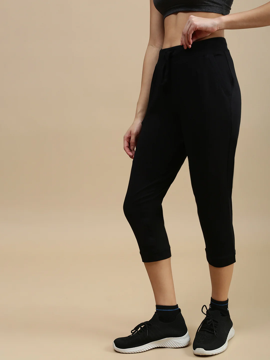 Women Black Athleisure Pants - Image 4