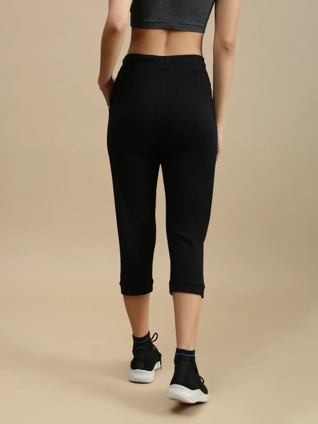 Women Black Athleisure Pants - Image 5