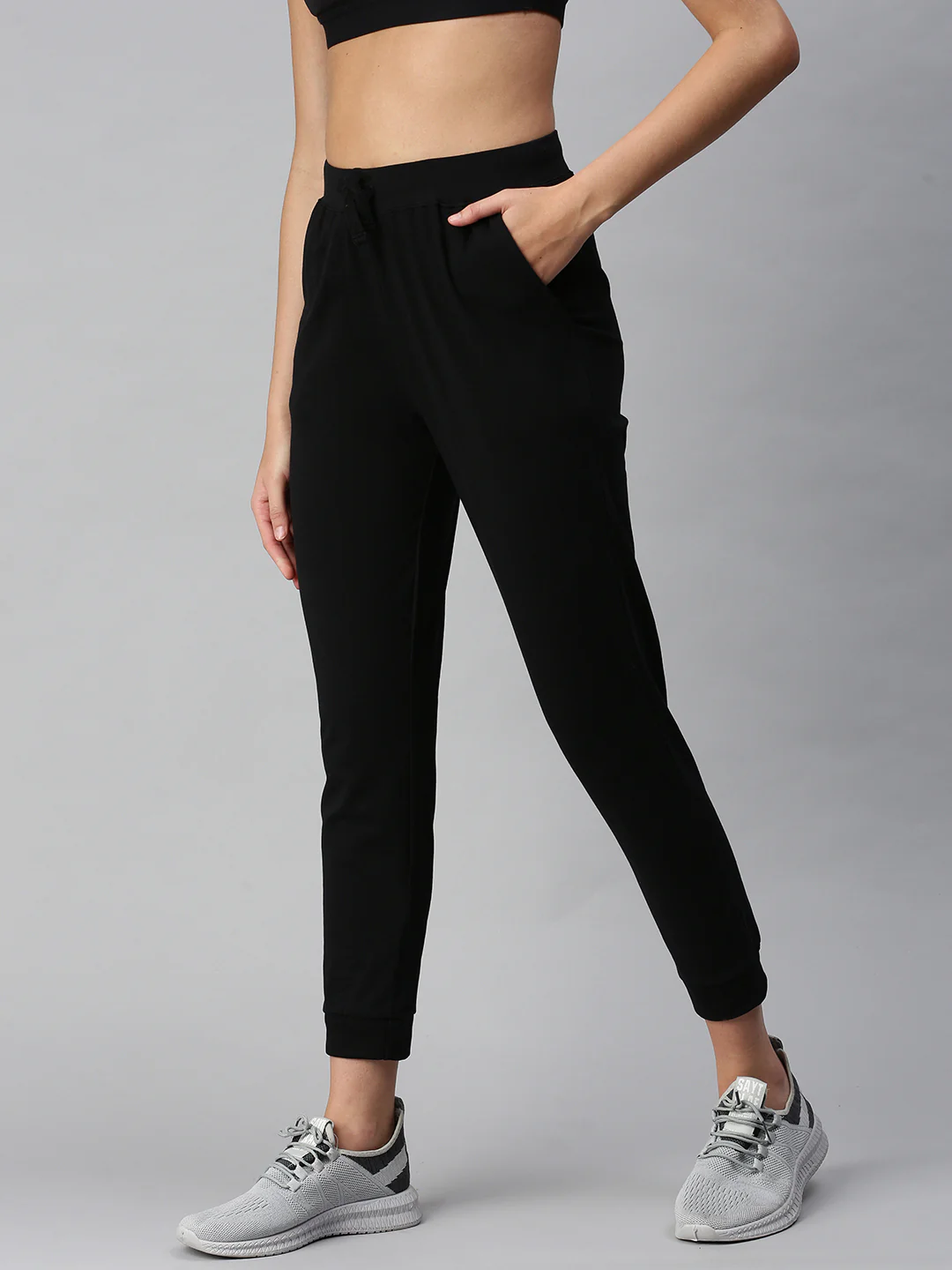 Women Black Athleisure Pants - Image 3
