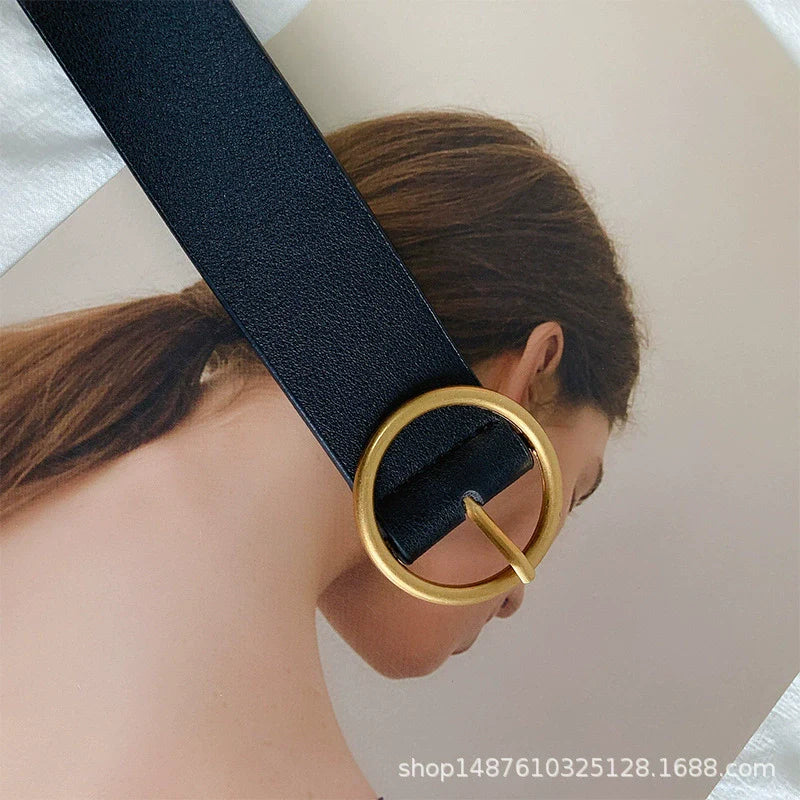 Women Black Black Strap Gold Chain Belt - Image 2