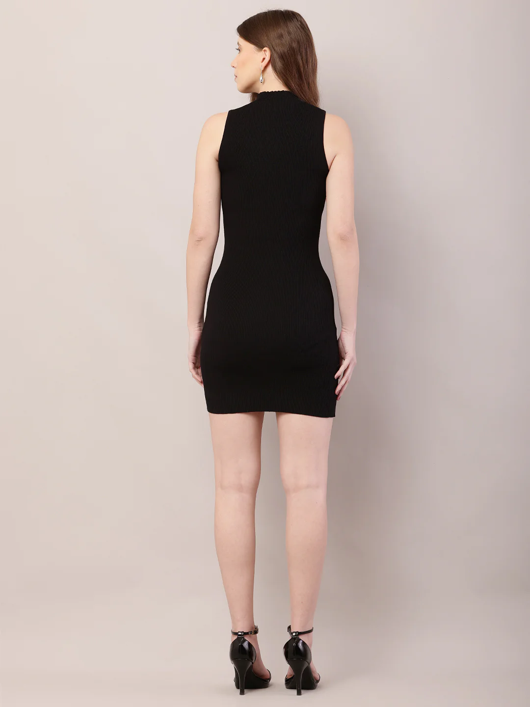 Women  Black Bodycon Dress - Image 4