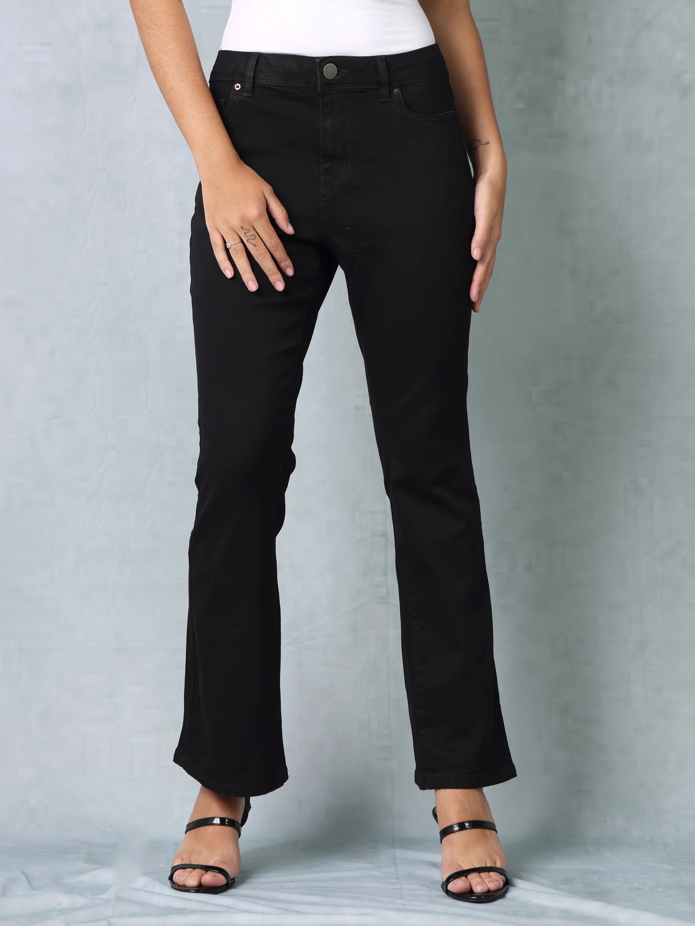 Women Black Bootcut jeans - Image 3