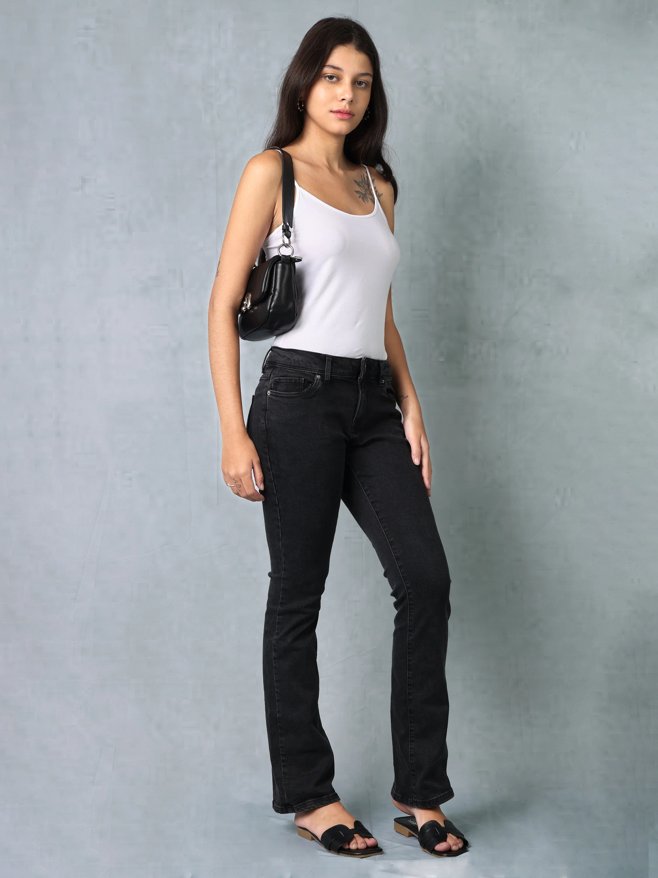 Women Black Bootcut jeans - Image 2