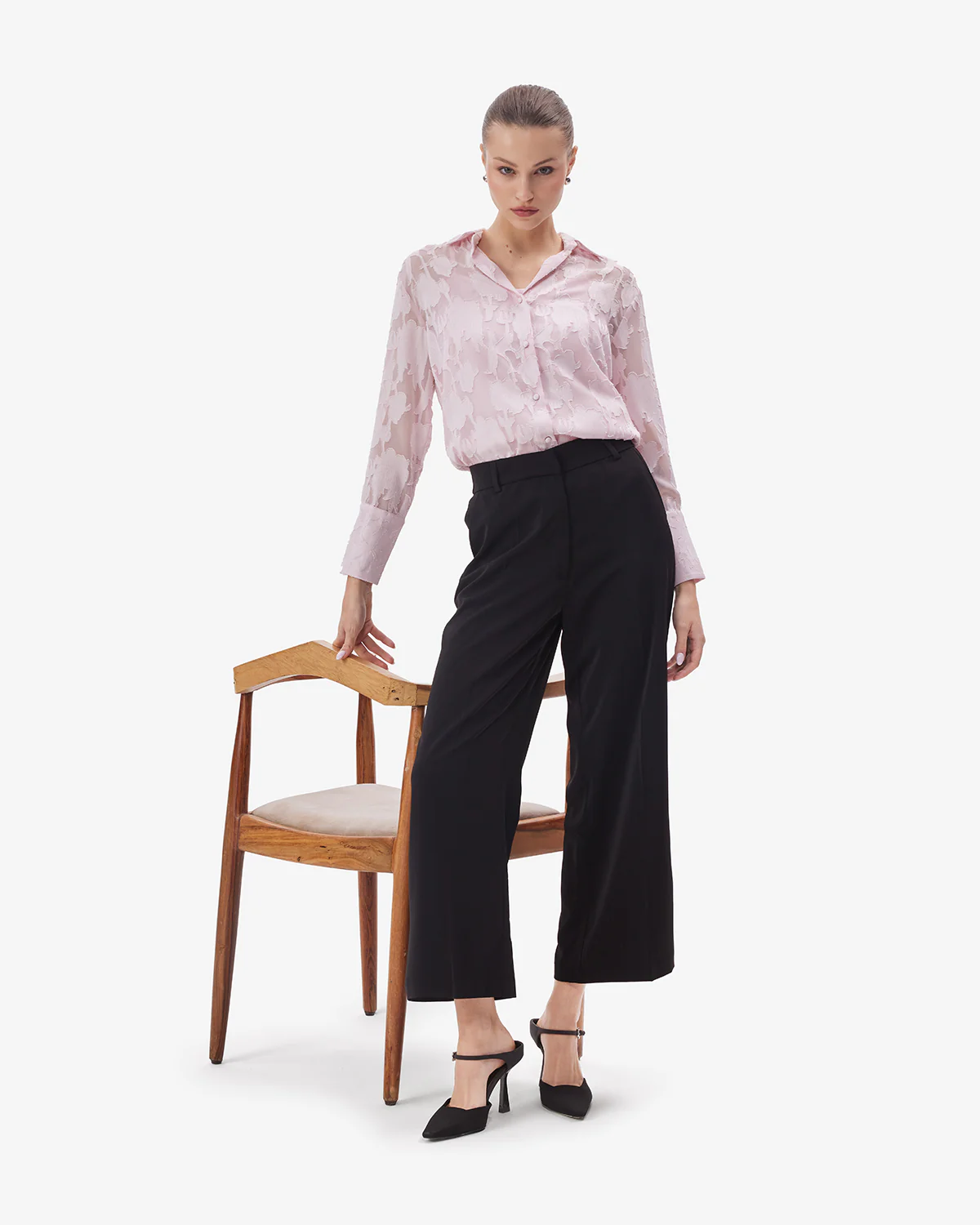 Women Black BreezeFlow Wide Leg Pants - Image 4