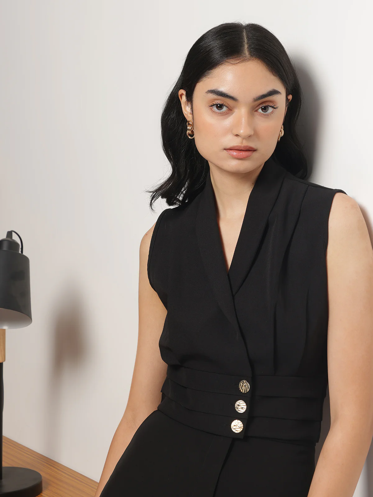 Women Black Business Formal Collared Sleeveless Waistcoat - Image 3