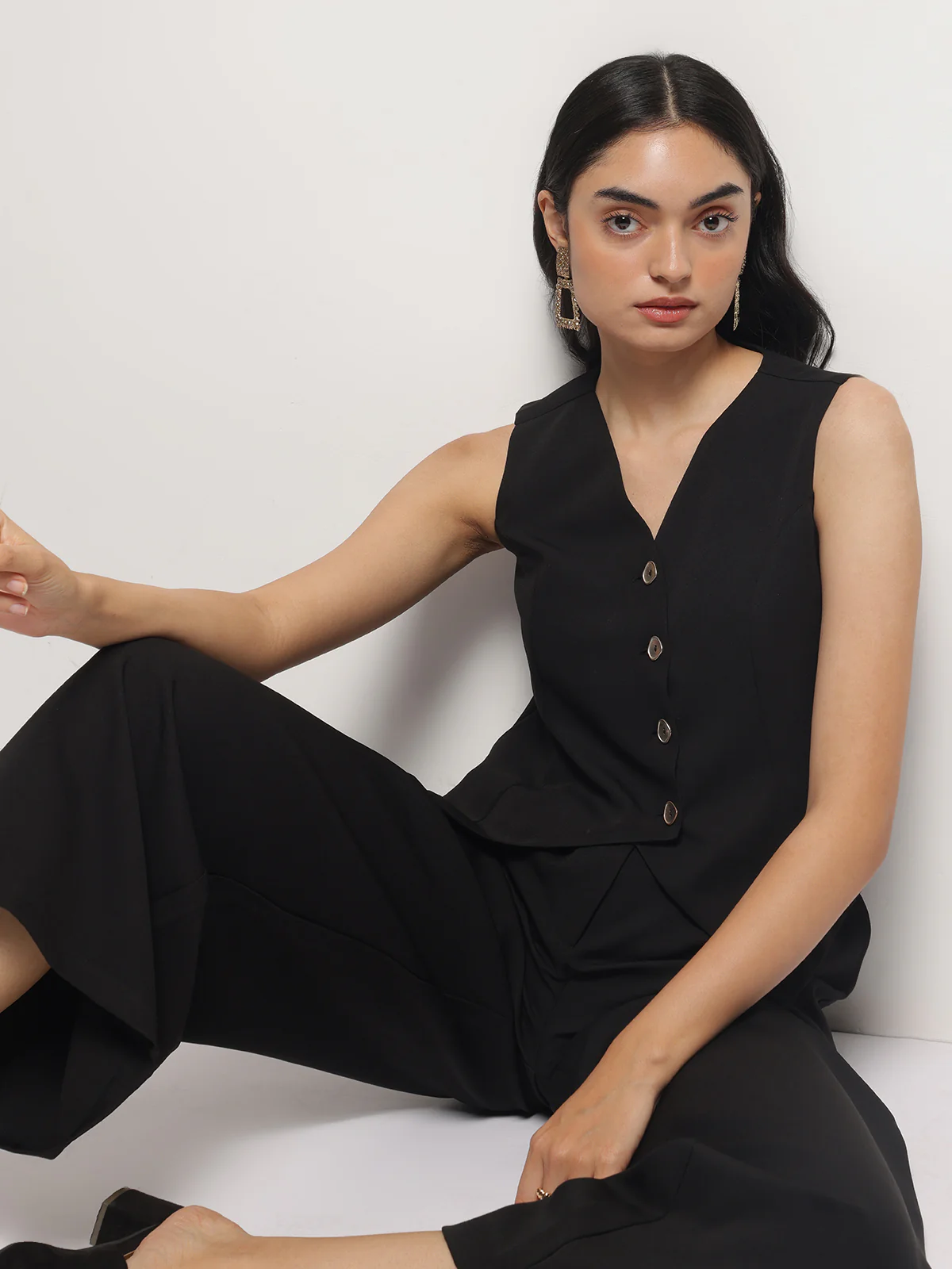 Women Black Business Formal V-Neck Sleeveless Waistcoat - Image 6