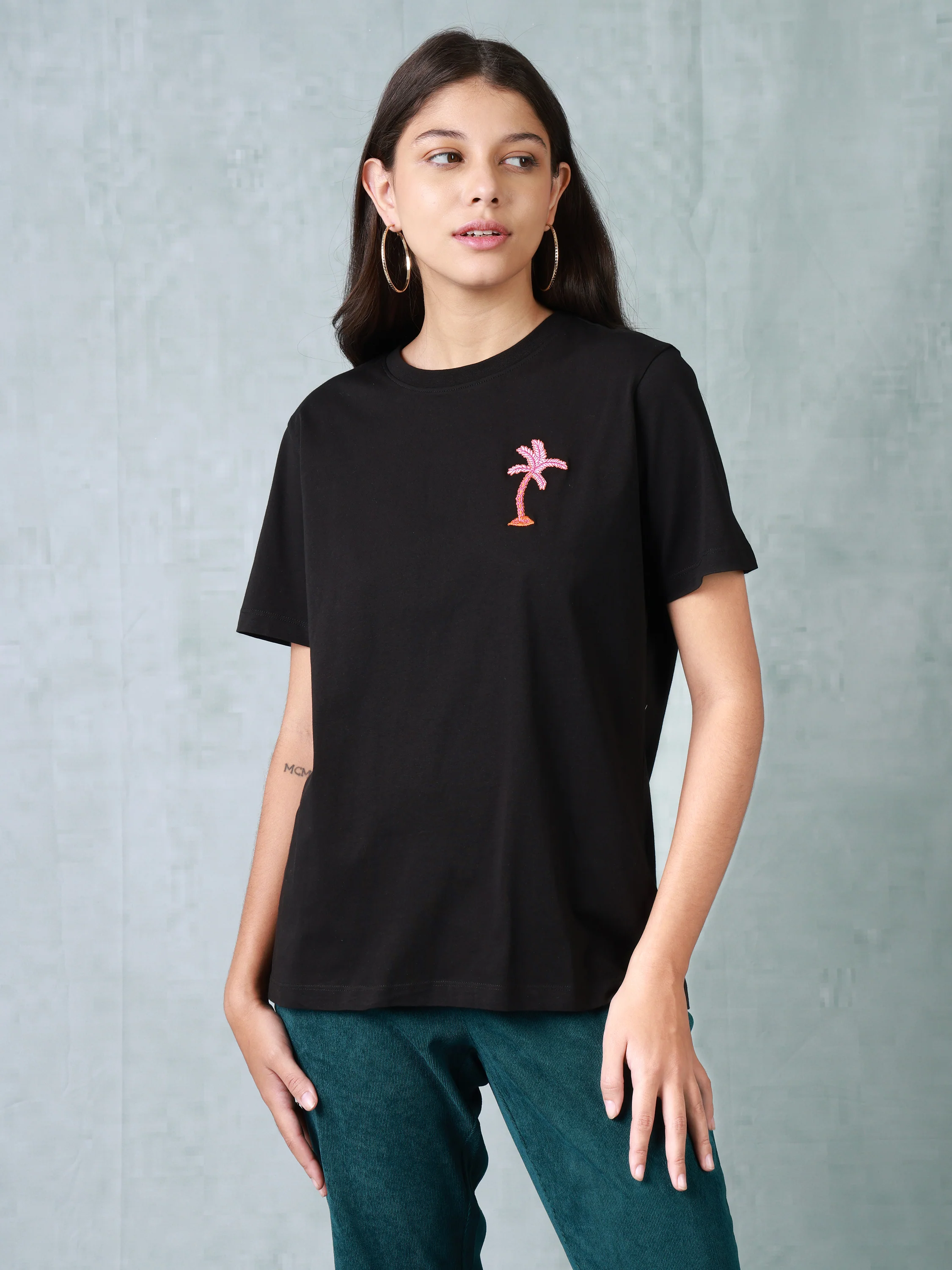 Women Black California Organic Cotton T-shirt - Image 3