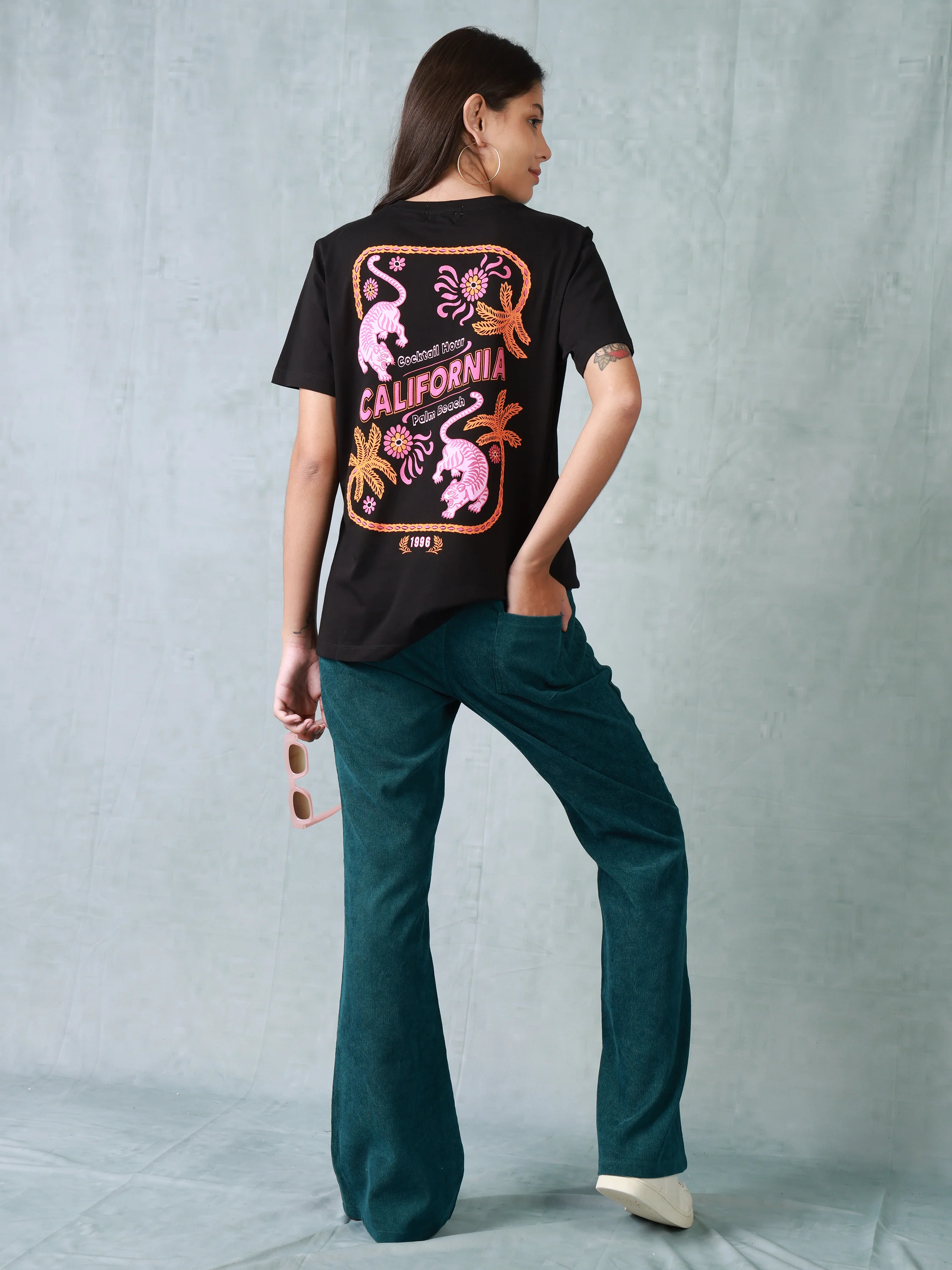 Women Black California Organic Cotton T-shirt - Image 6