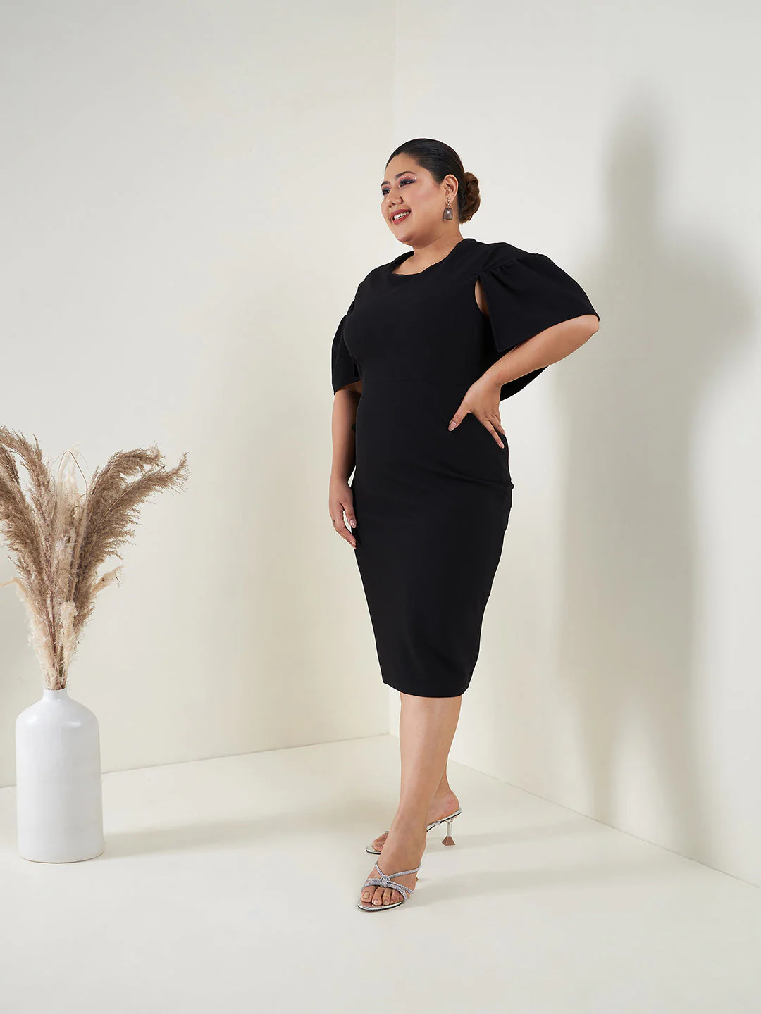 Women Black Cape Sleeves Bodycon Midi Dress - Image 3