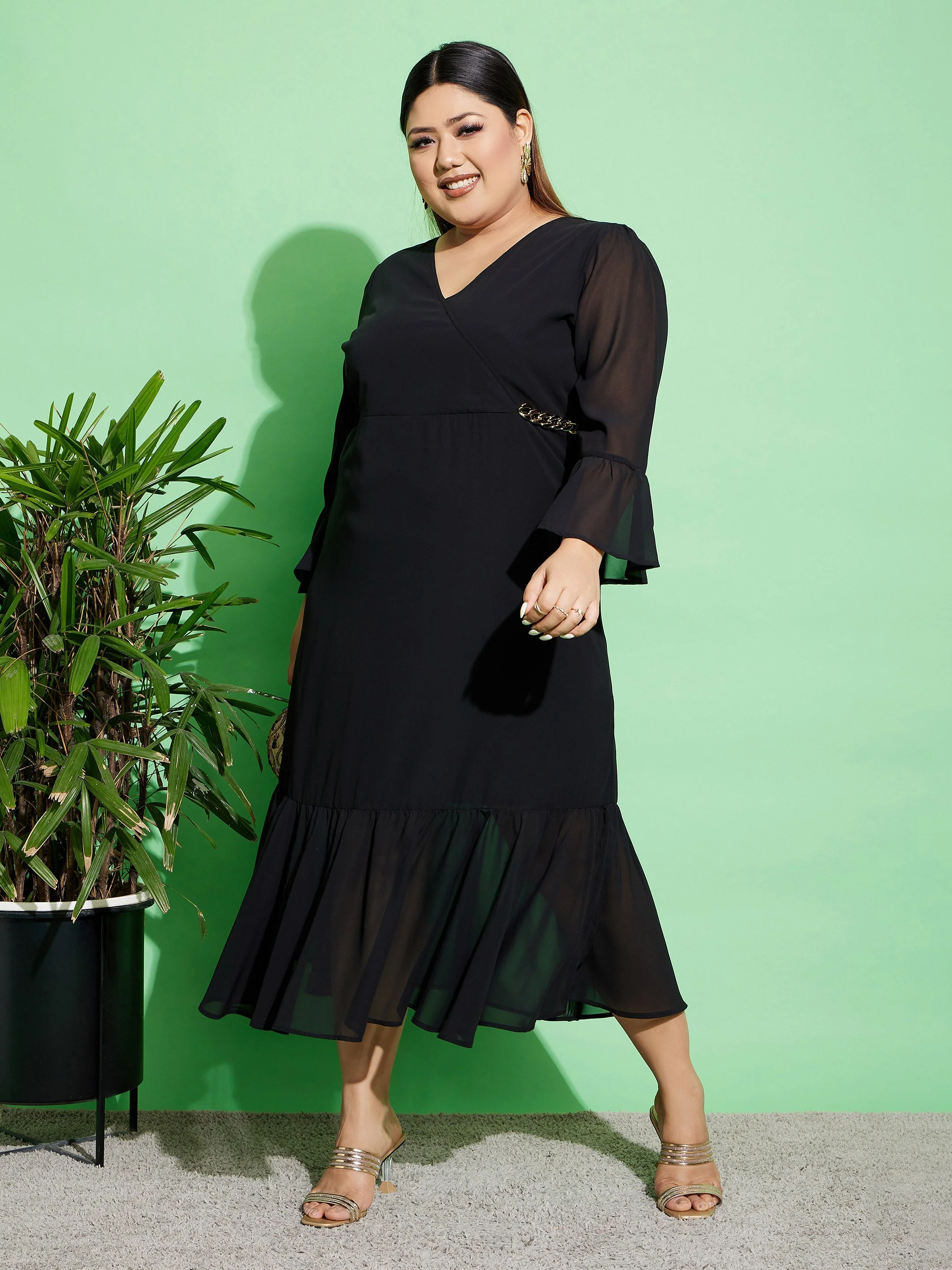 Women Black Chain Detail Wrap Dress - Image 2