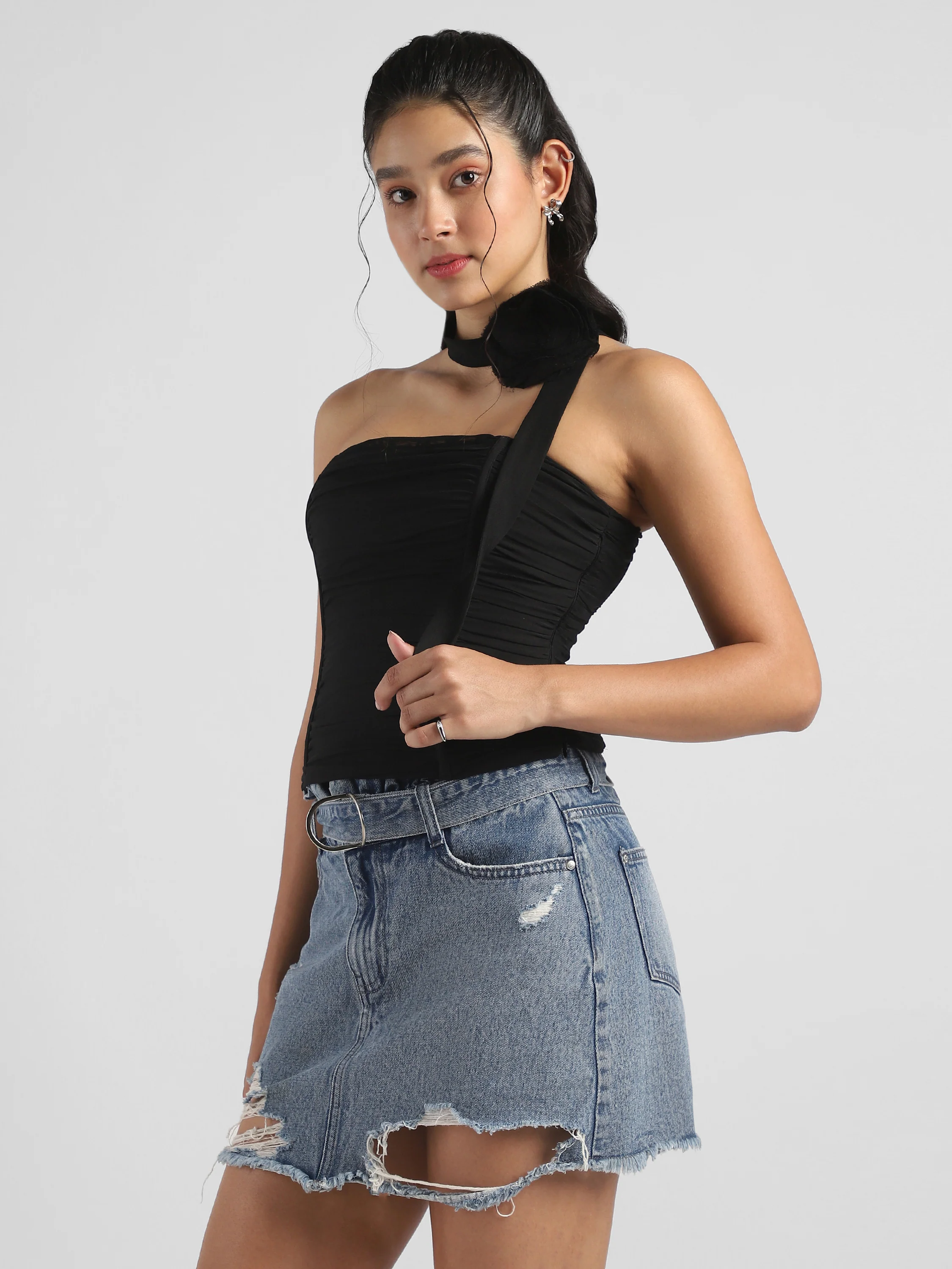 Women Black Corset top with neck tie flower - Image 4