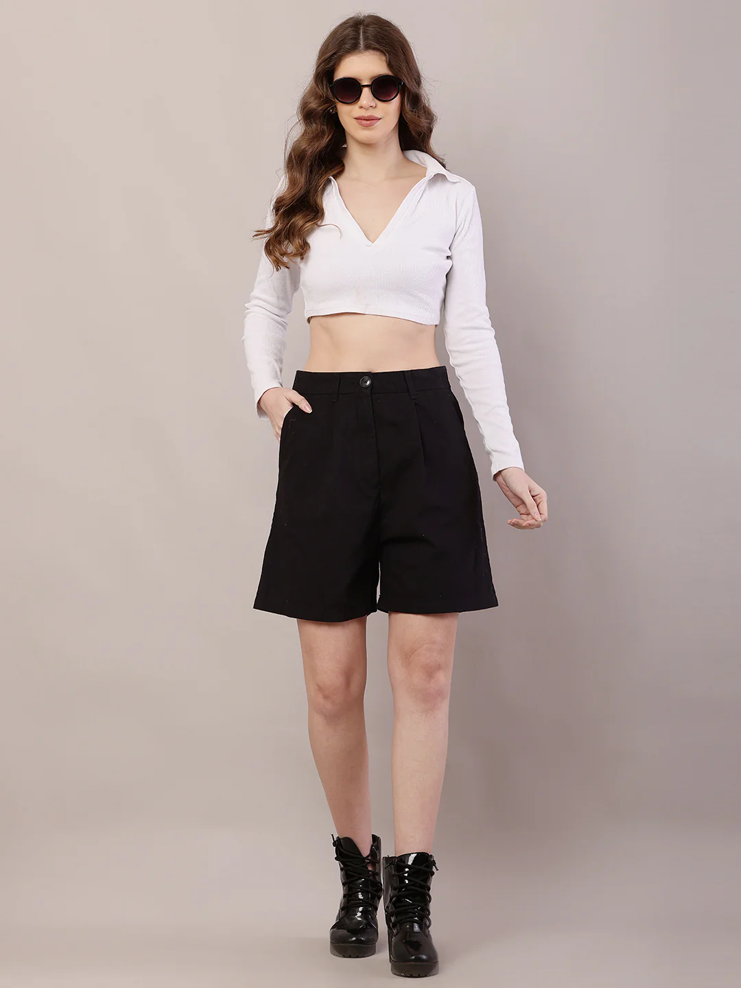 Women black cotton belt-loop solid shorts - Image 2