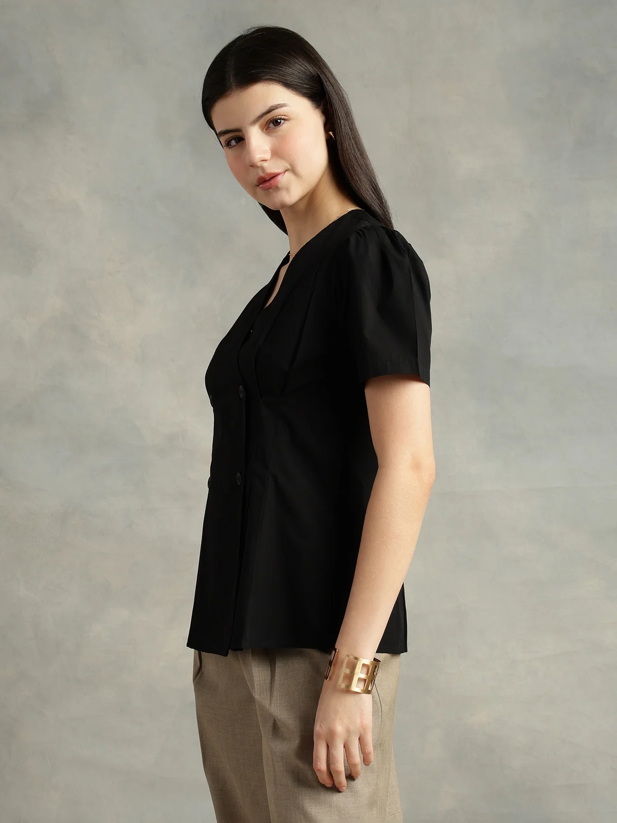 Women Black Cotton Short Sleeve Shirt - Image 3