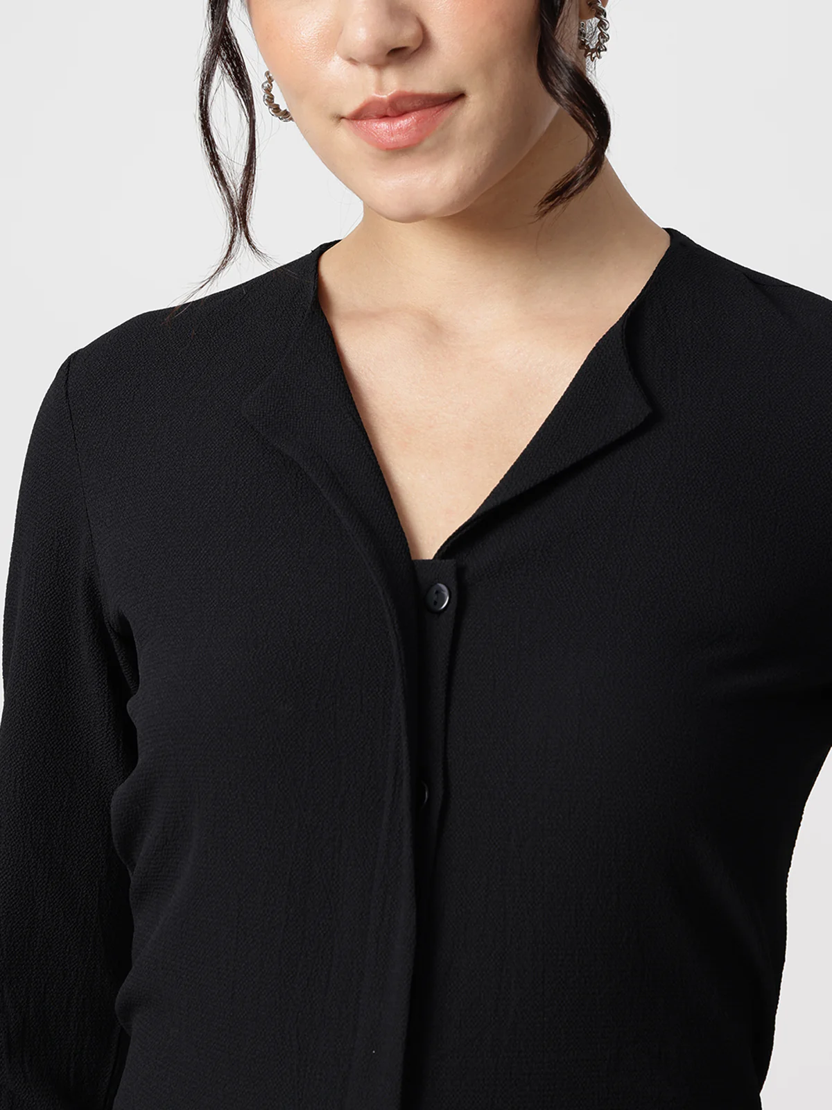 Women Black Crepe Cuban Collar Shirt - Image 4