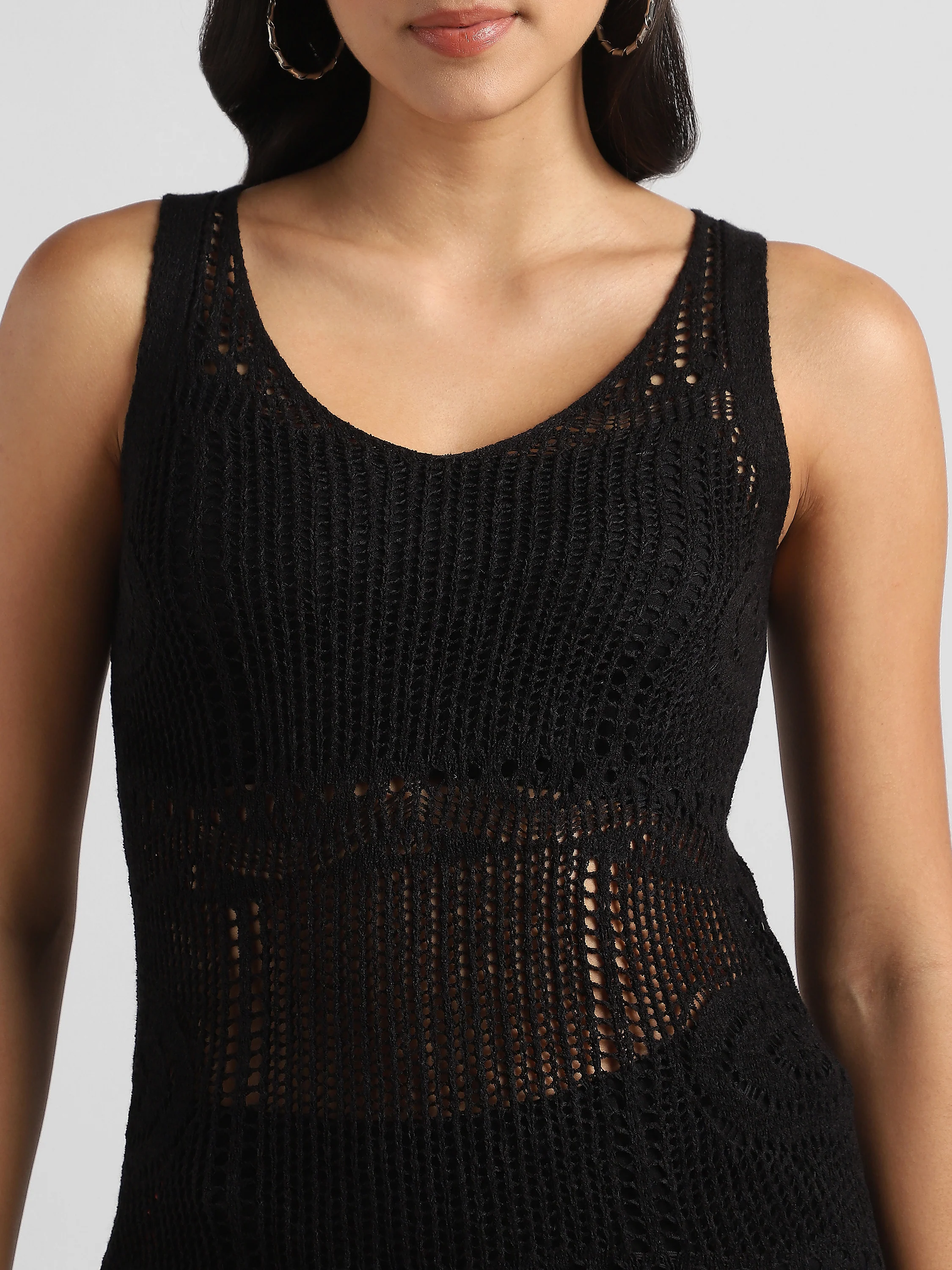 Women Black Crochet Bodycon Dress - Image 7