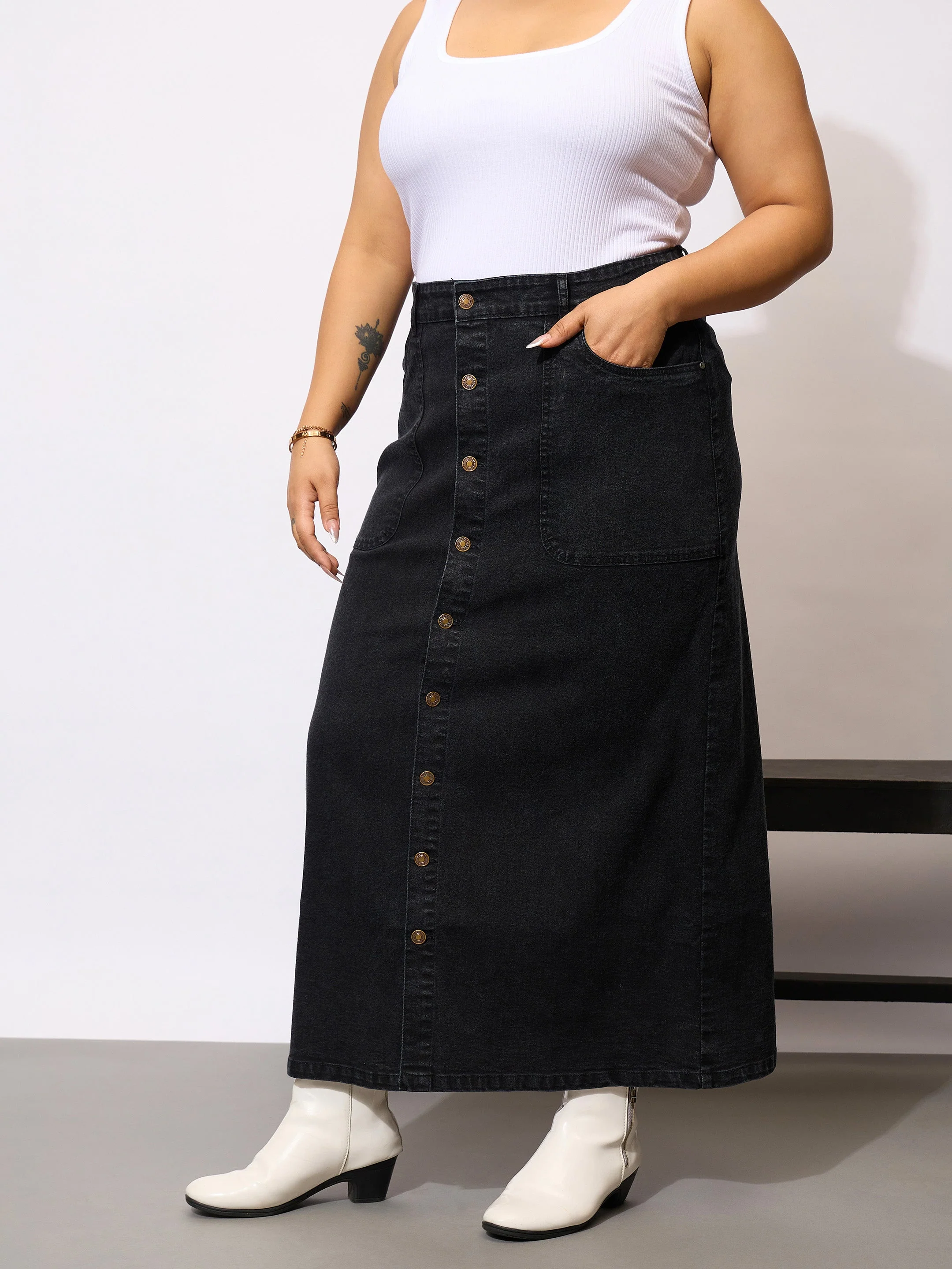 Women Black Denim Acid Wash Front Button Skirt - Image 3