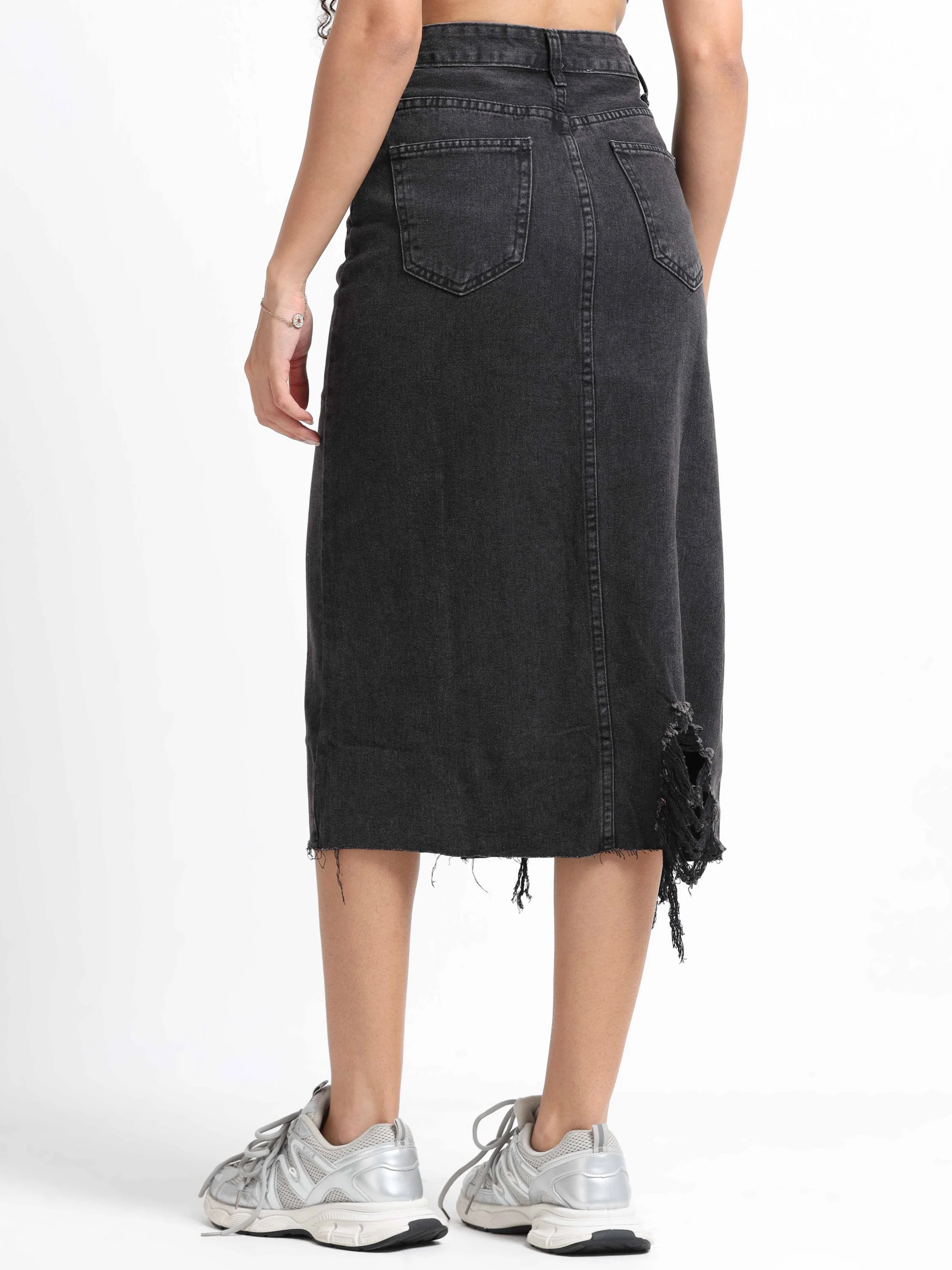 Women Black Denim Ribbed Edge Skirt - Image 4