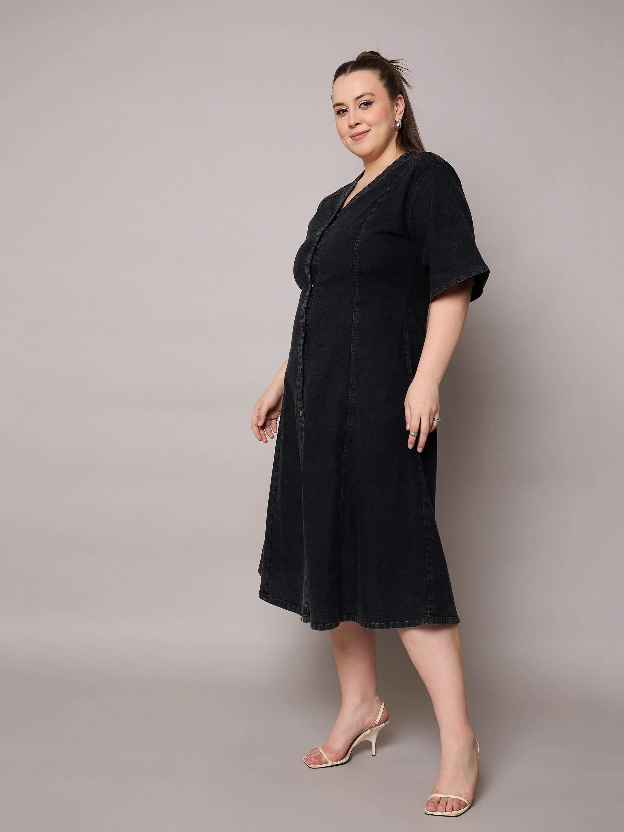 Women Black Denim V Neck Midi Dress - Image 3