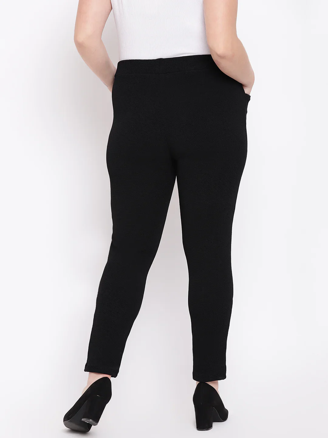 Women Black Embossed Stretch Pants - Image 3