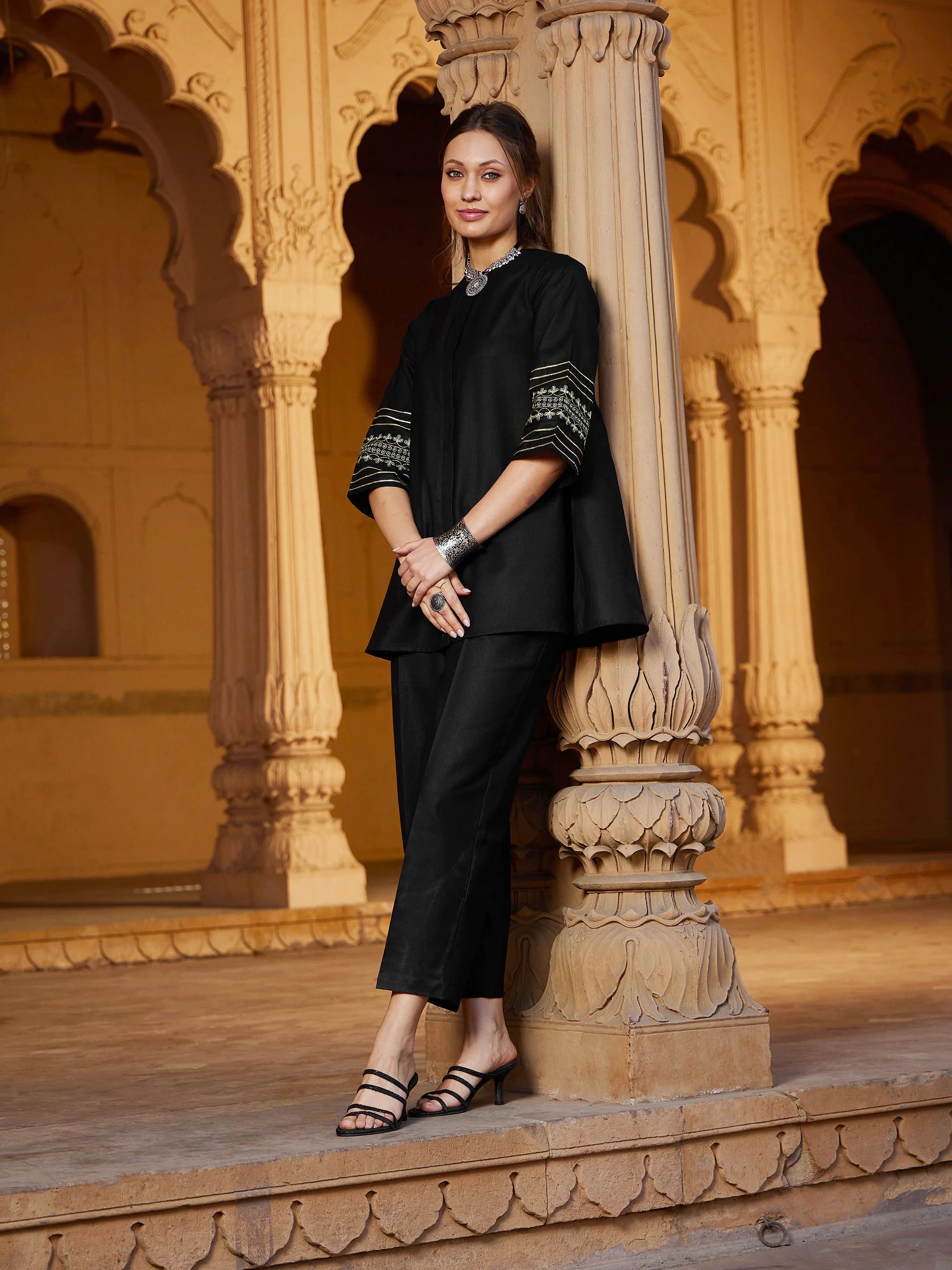 Women Black Embroidered Sleeve Shirt Kurti With Palazzos - Image 5