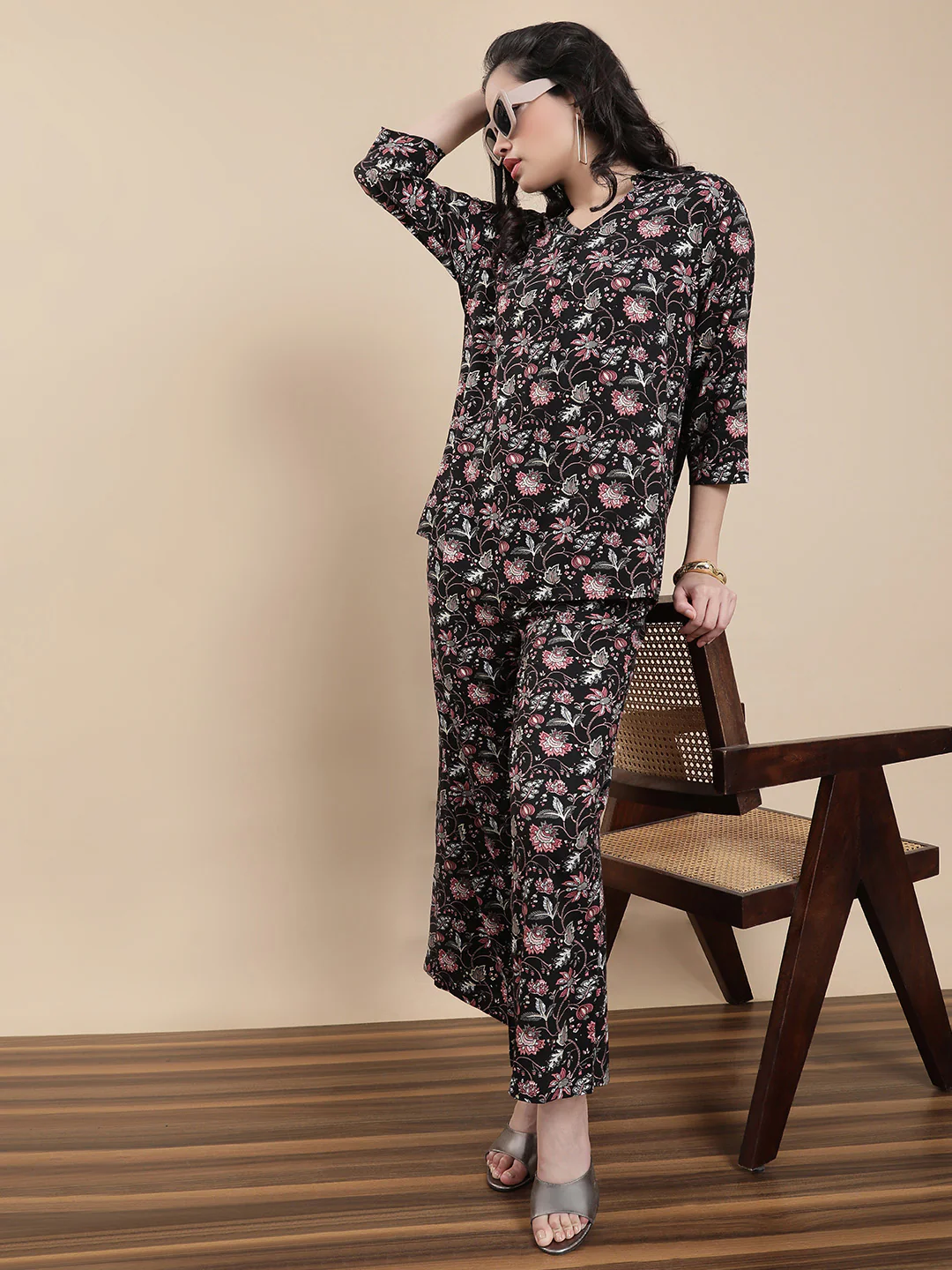 Women Black Festive Top - Image 5