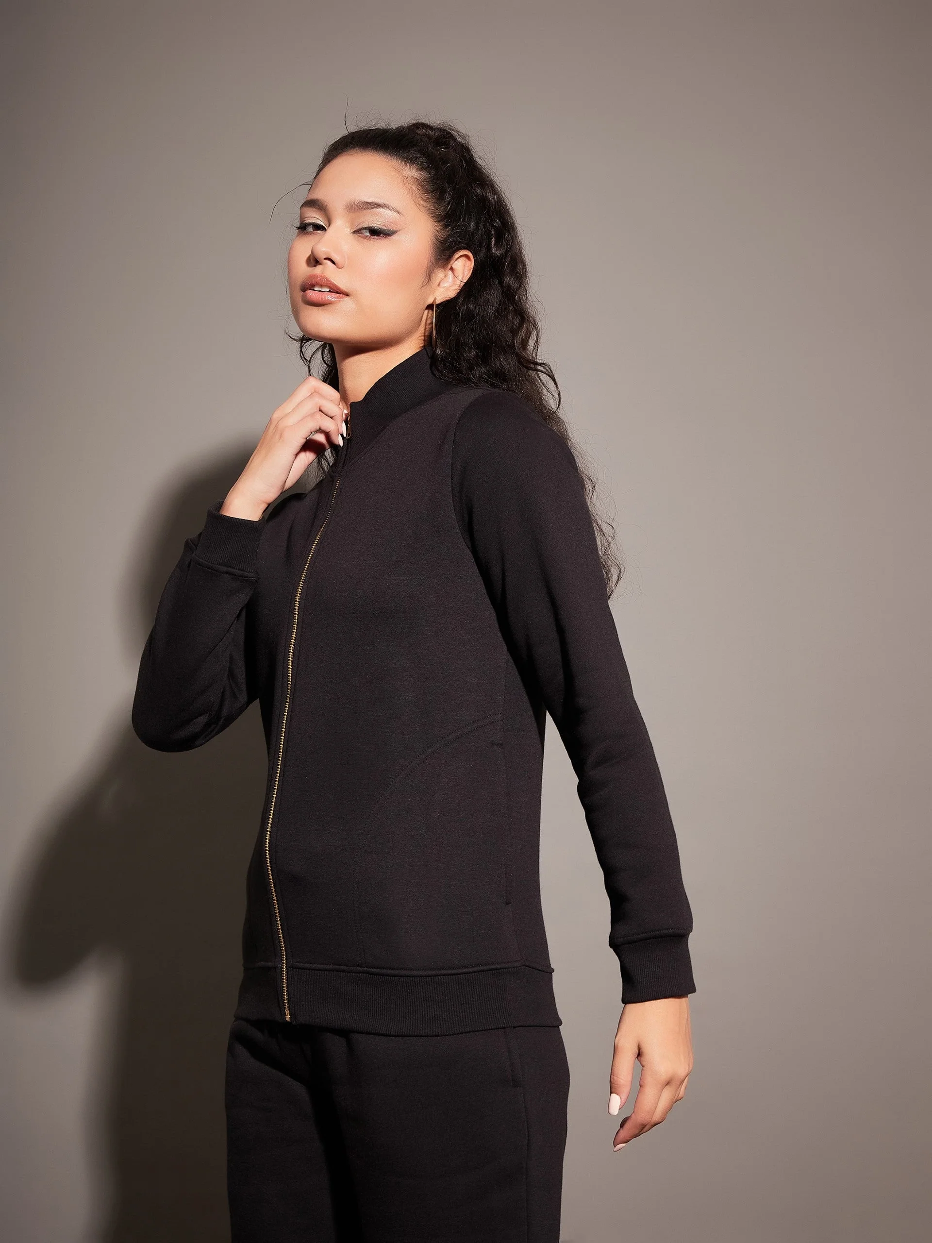 Women Black Fleece Zipper Jacket - Image 3
