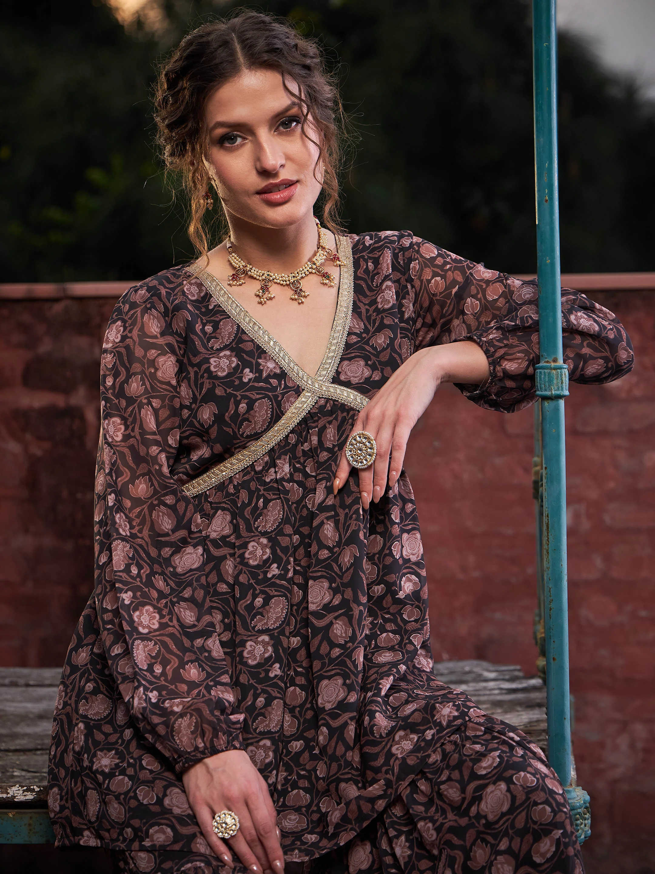 Women Black Floral V Neck Peplum Top With Sharara Pants - Image 4