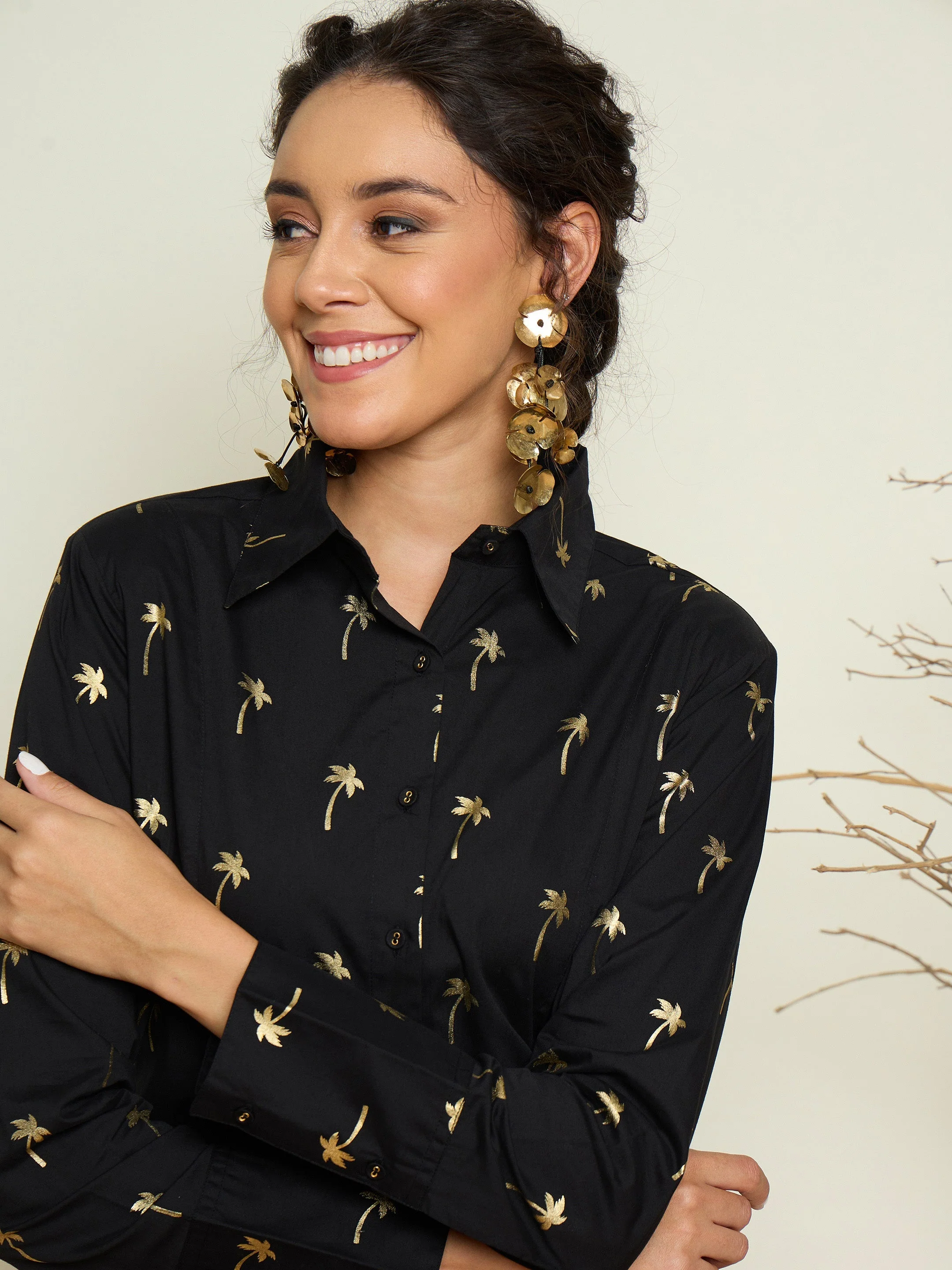 Women Black Foil Printed Shoulder Padded Slim Fit Poplin Shirt - Image 3