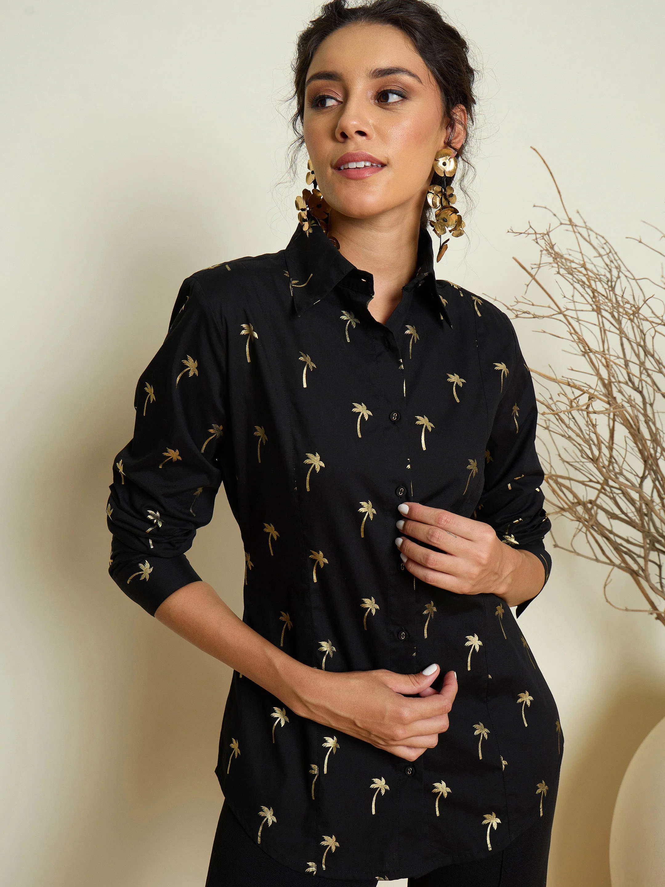 Women Black Foil Printed Shoulder Padded Slim Fit Poplin Shirt - Image 4