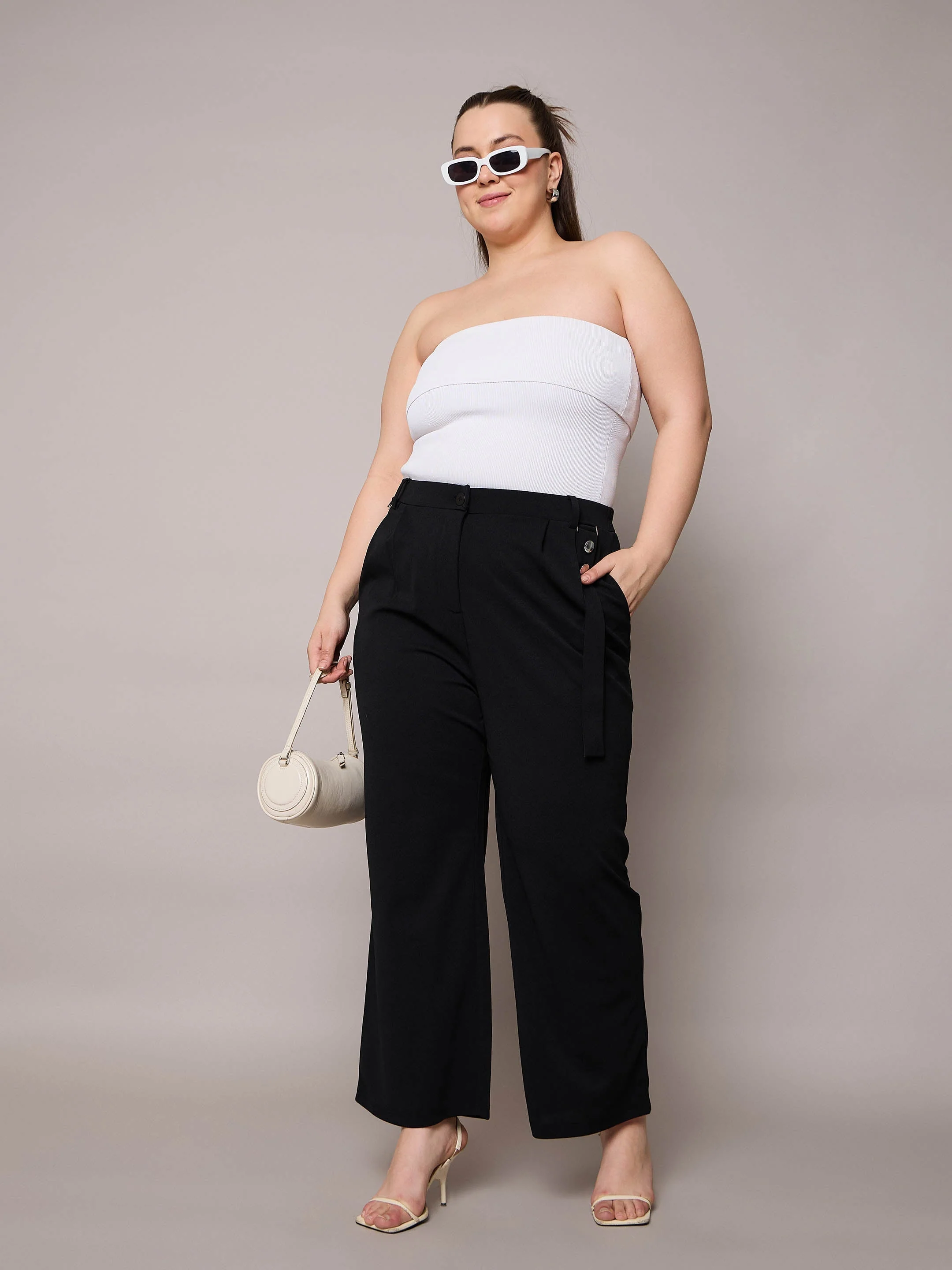 Women Black Front Pleat Straight Pants - Image 2