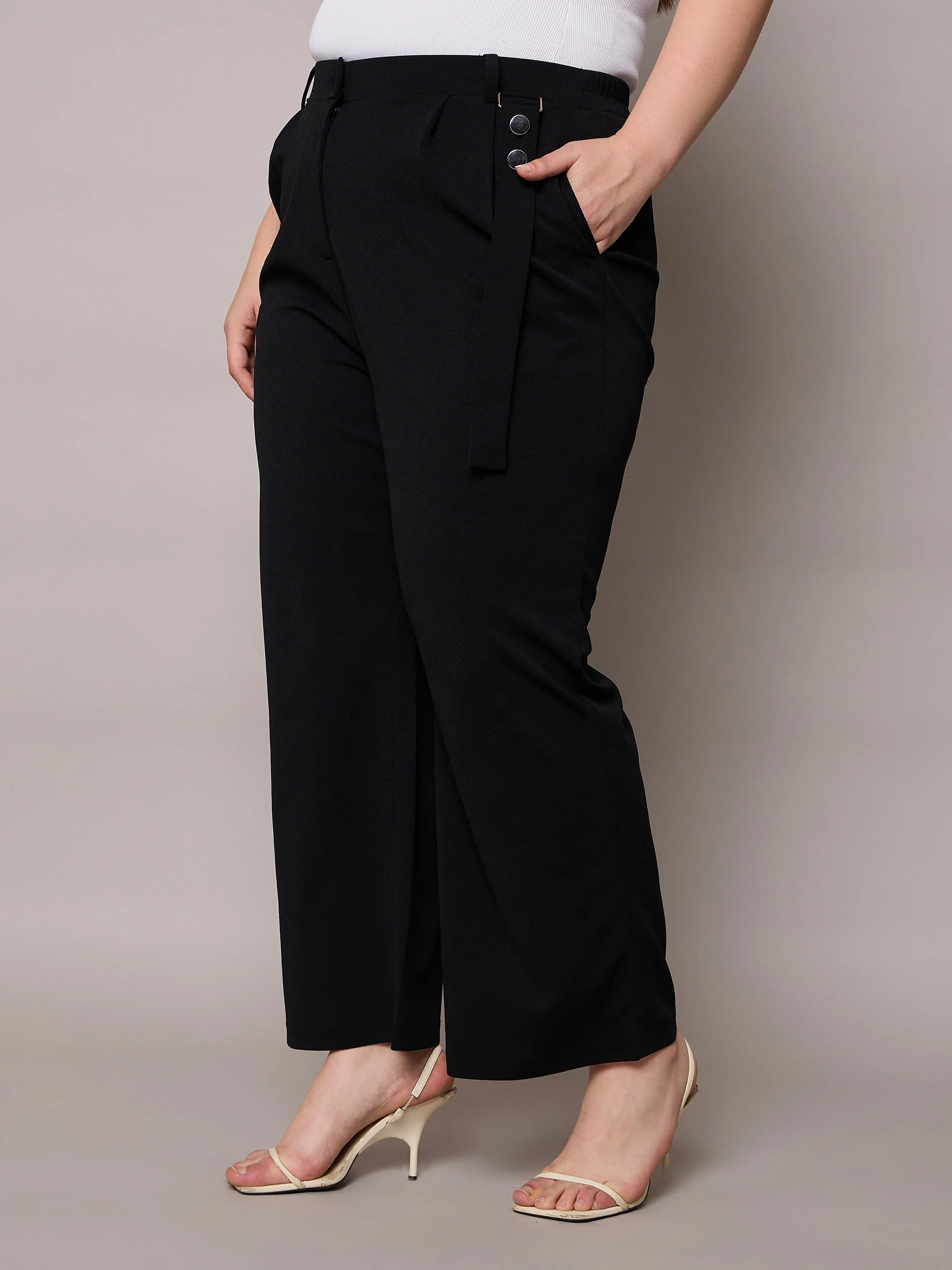 Women Black Front Pleat Straight Pants - Image 3
