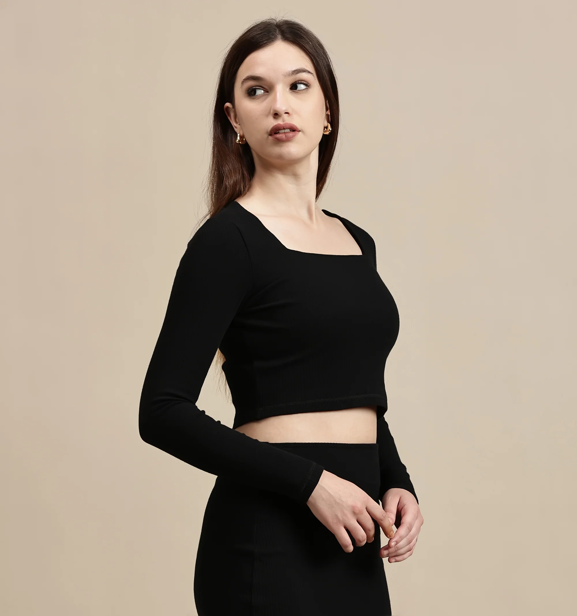 Women Black Full Sleeve Crop Top - Image 5