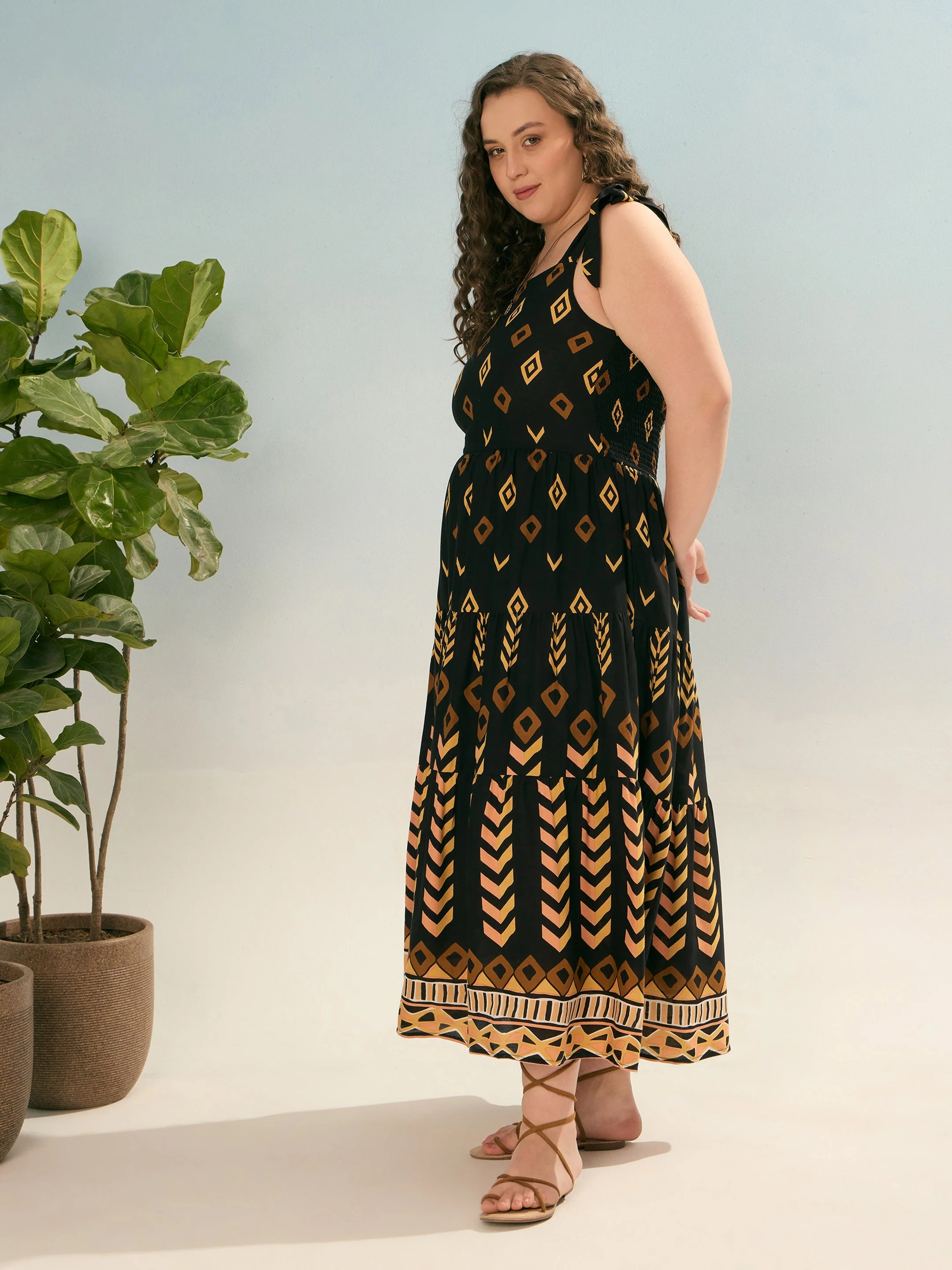 Women Black Geometric Tie Up Tiered Dress - Image 3
