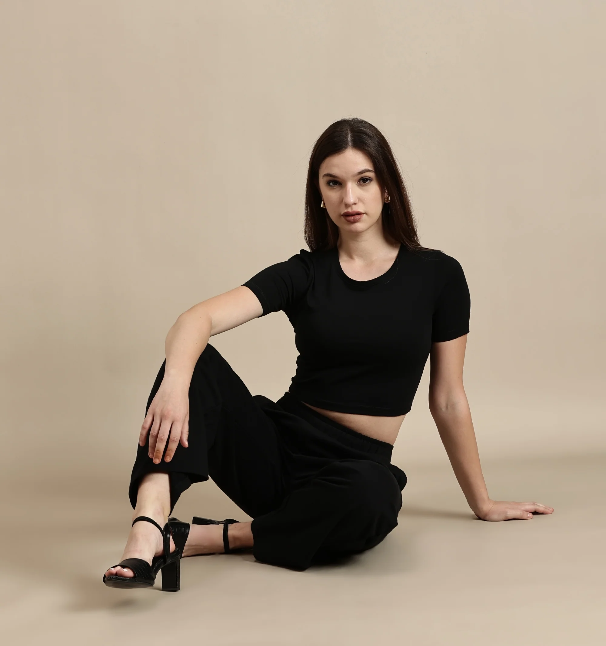 Women Black Half Sleeve Crop Top - Image 6
